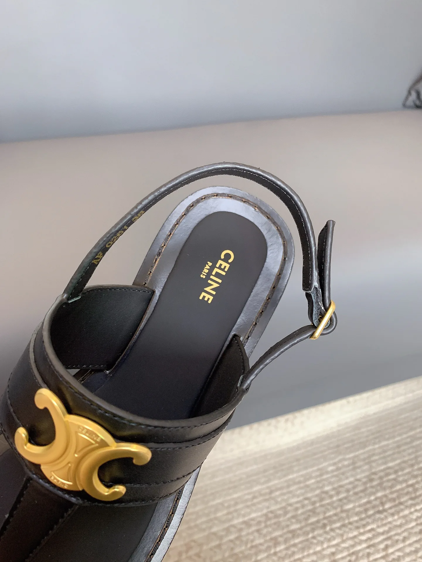 Women's Flip-Flops CELINE 17656605