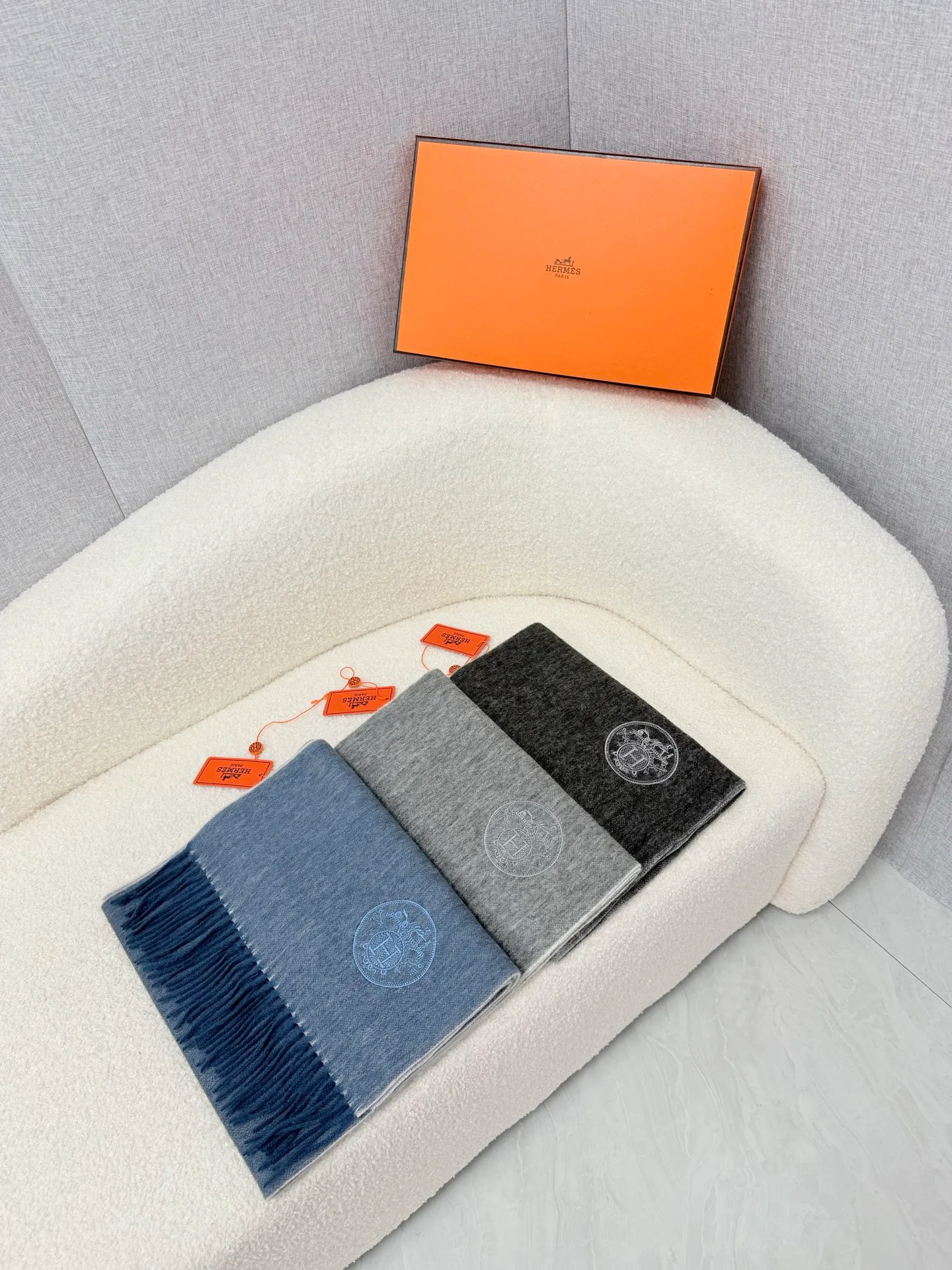 Scarves HERMES 18003363