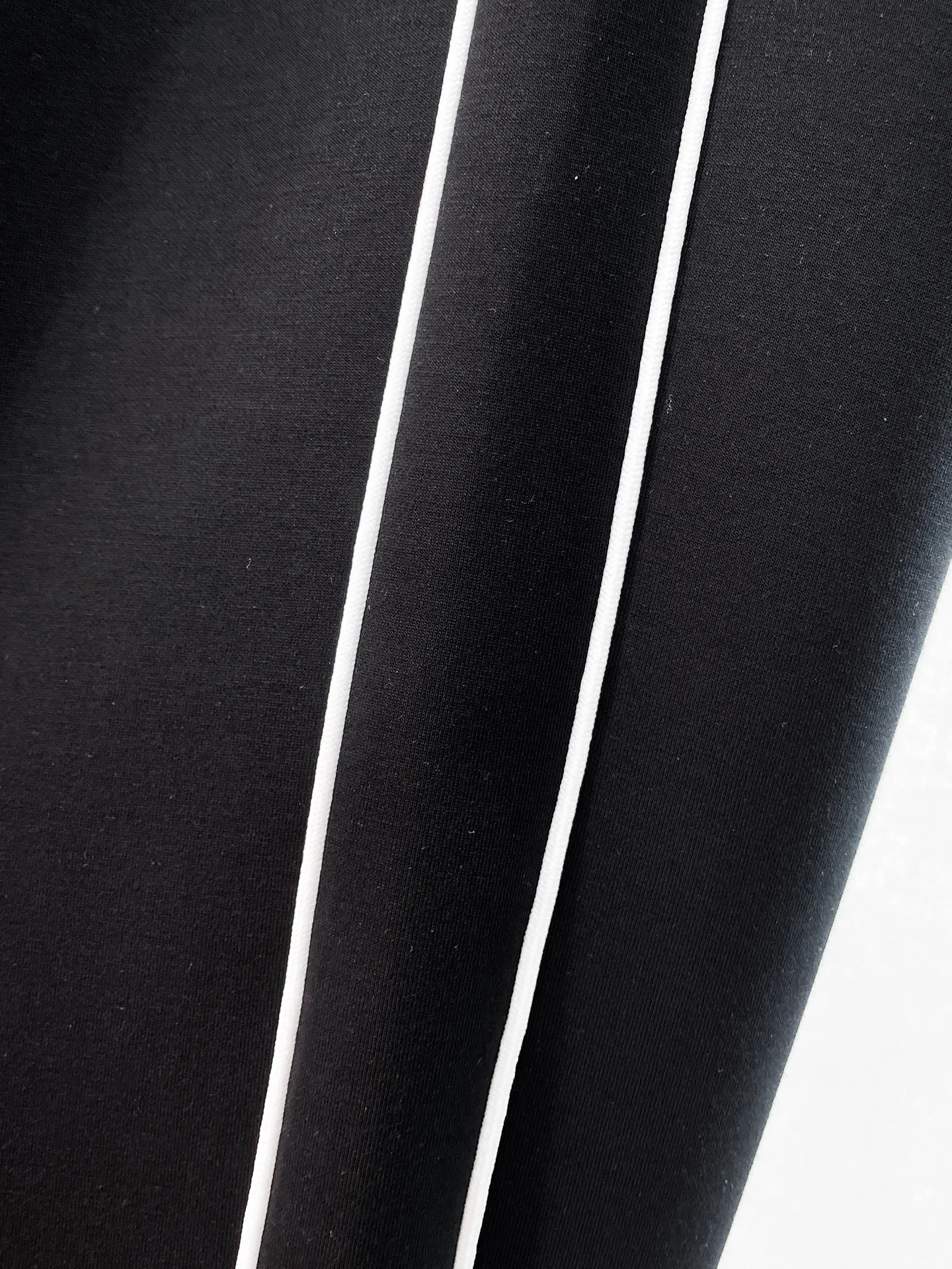 Men's Trousers GUCCI 18499601