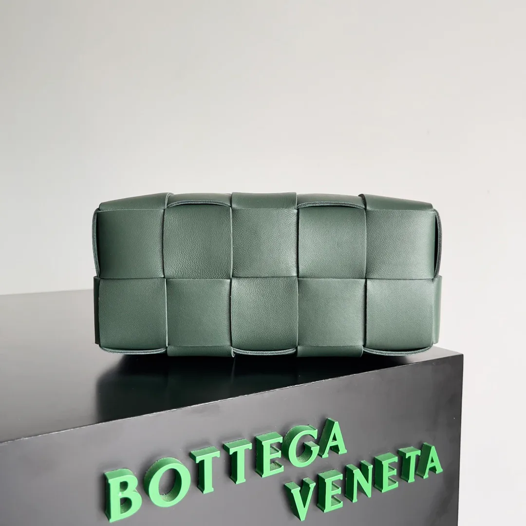 Women's Classic Handbags BOTTEGA VENETA 18161092