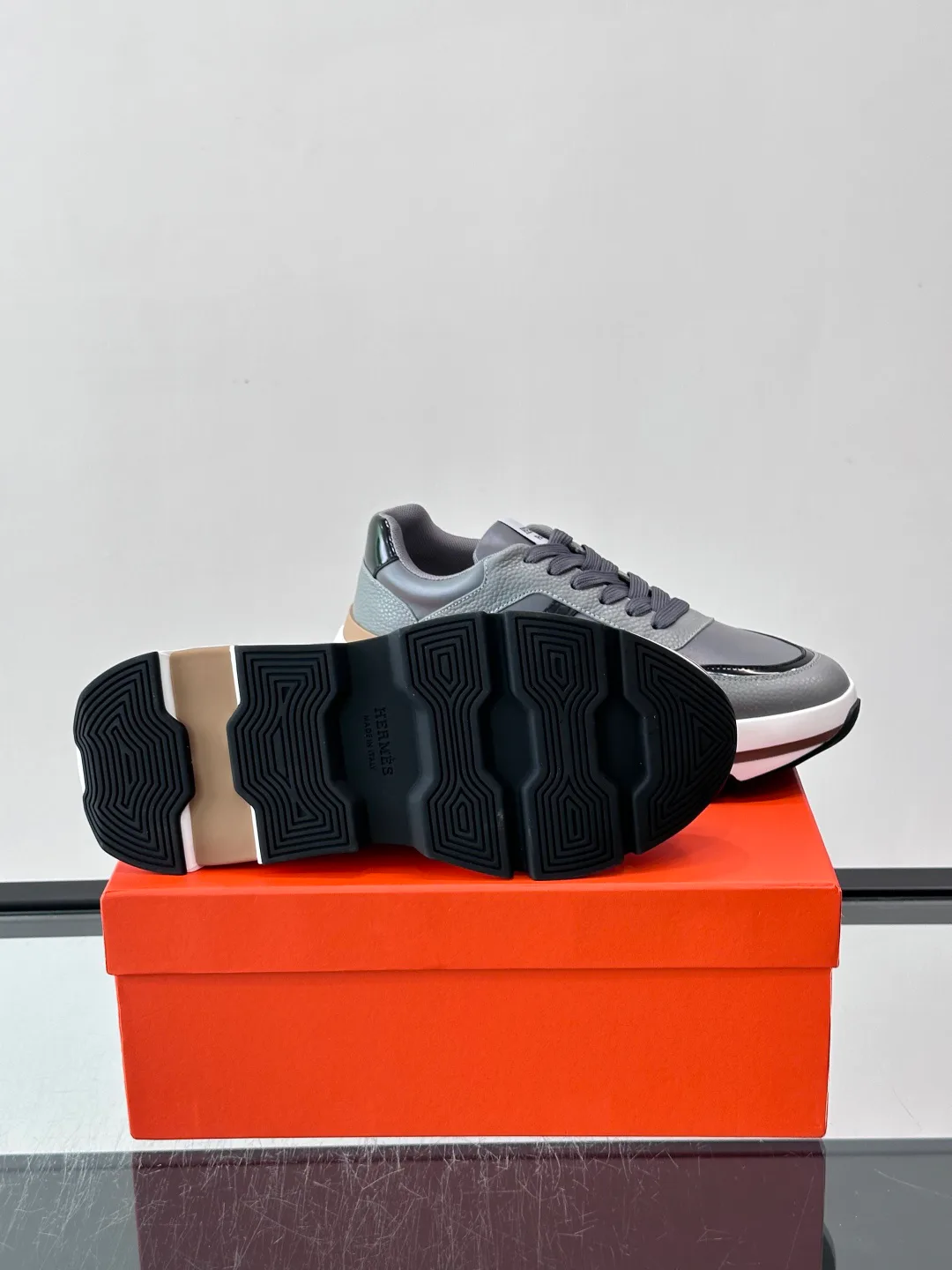 Men's Sneakers HERMES 17890539