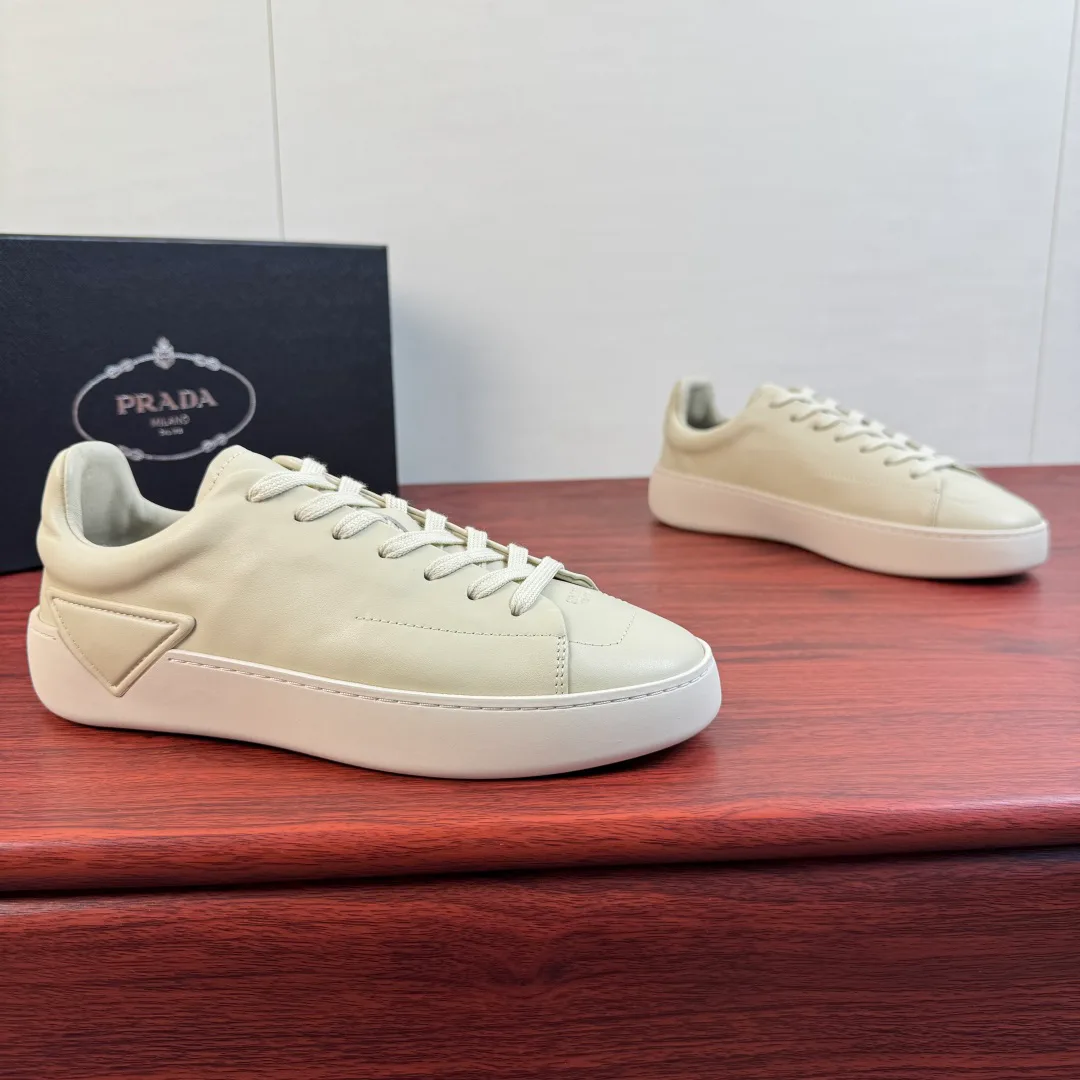 Men's Sneakers PRADA 16935029