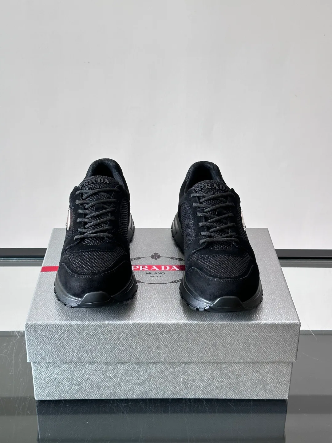 Men's Sneakers PRADA 18102650