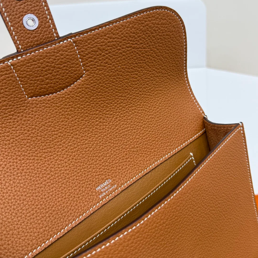 Women's Clutches HERMES 18077368