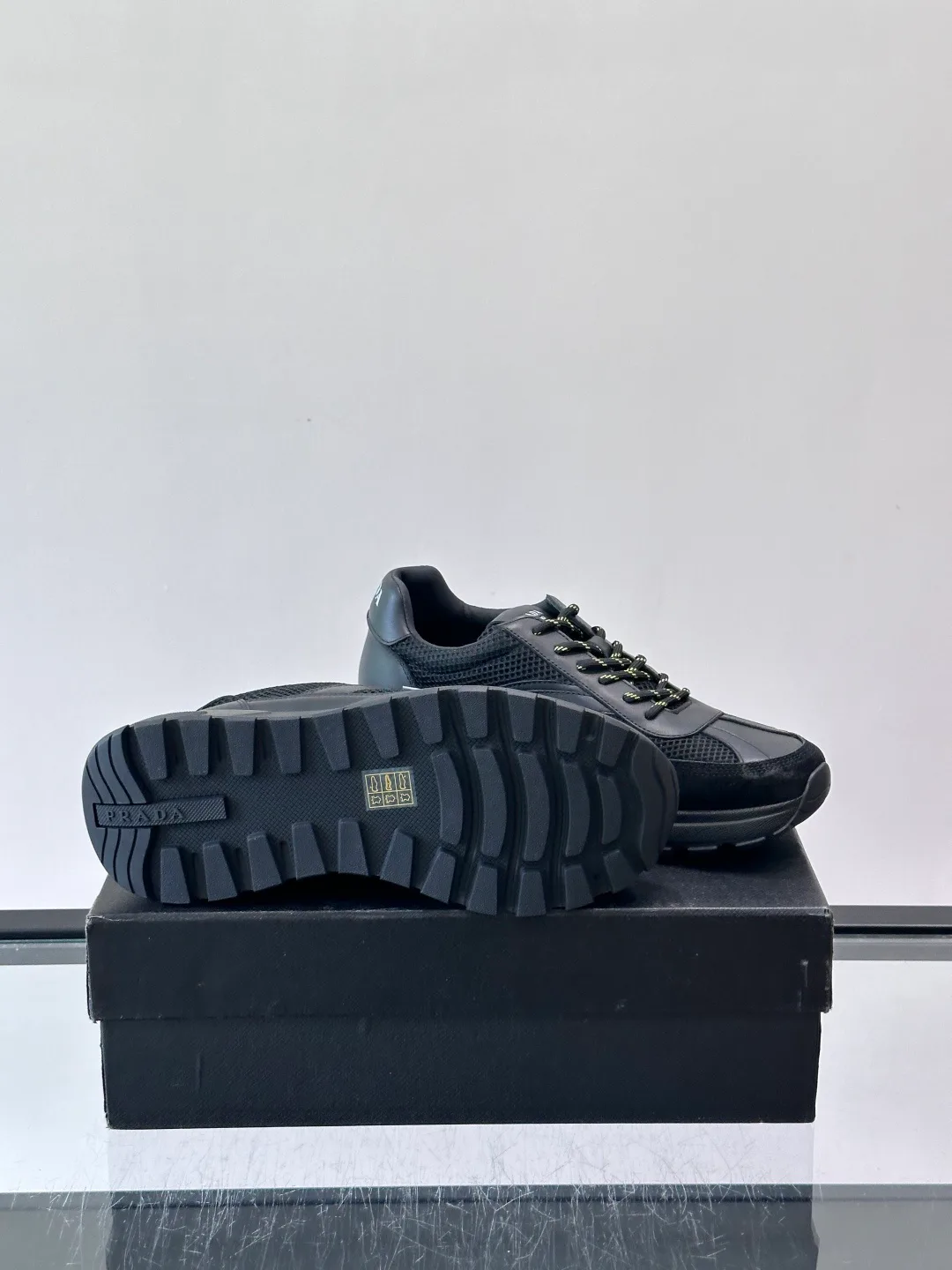 Men's Sneakers PRADA 17863564