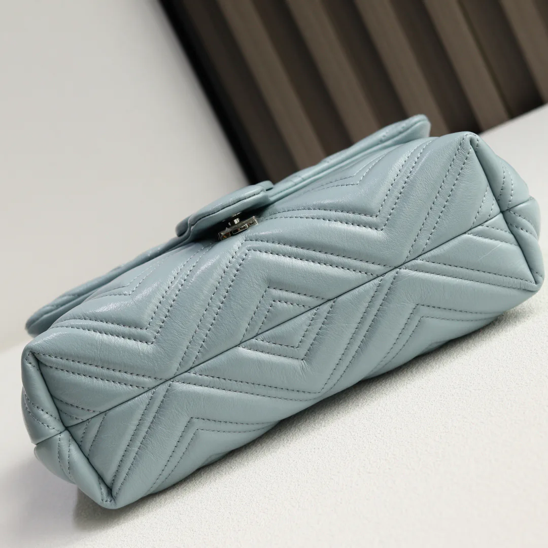 Women's Classic Handbags GUCCI 17947361