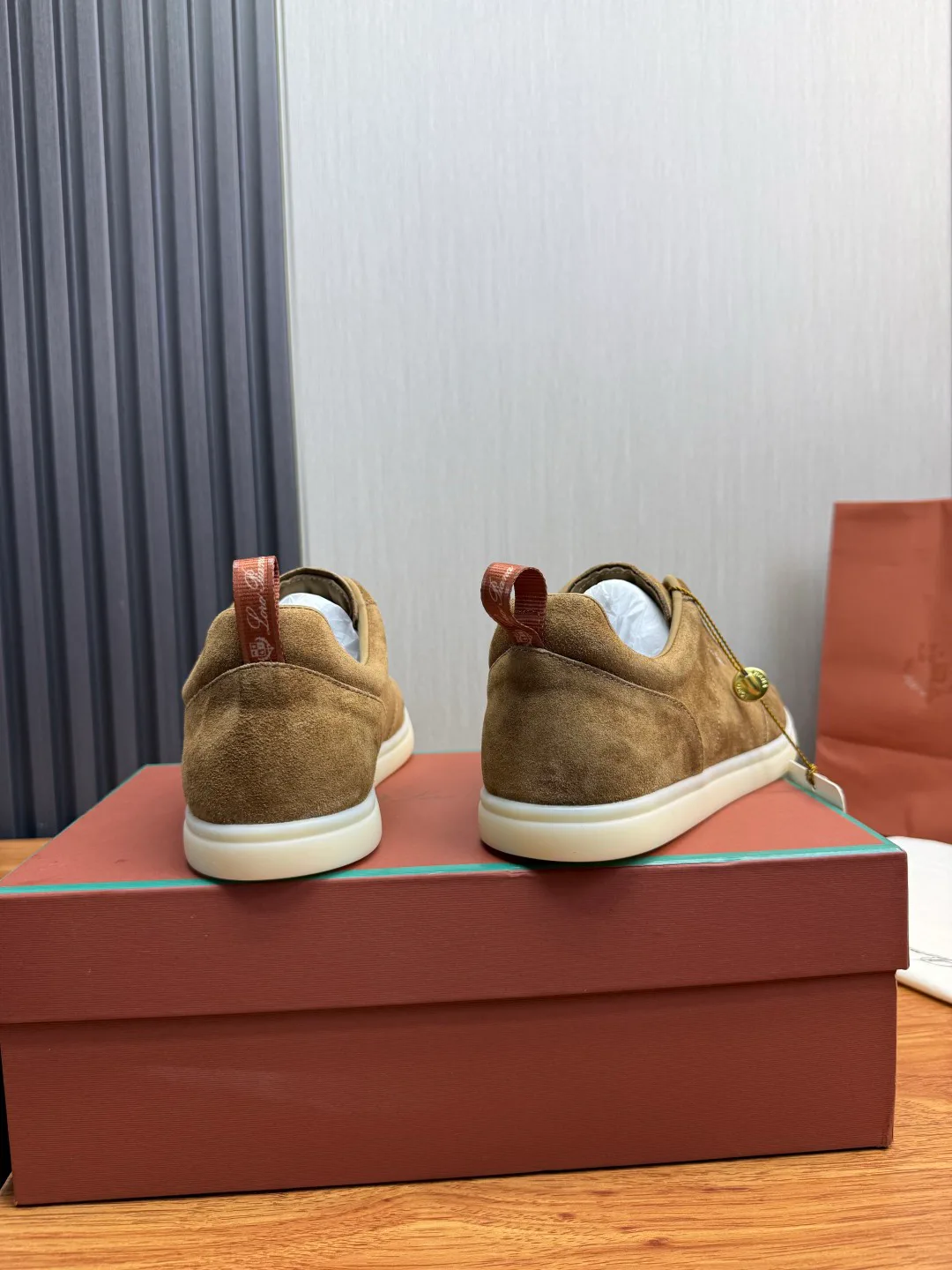 Кроссовки Мужские Loro Piana 18564269