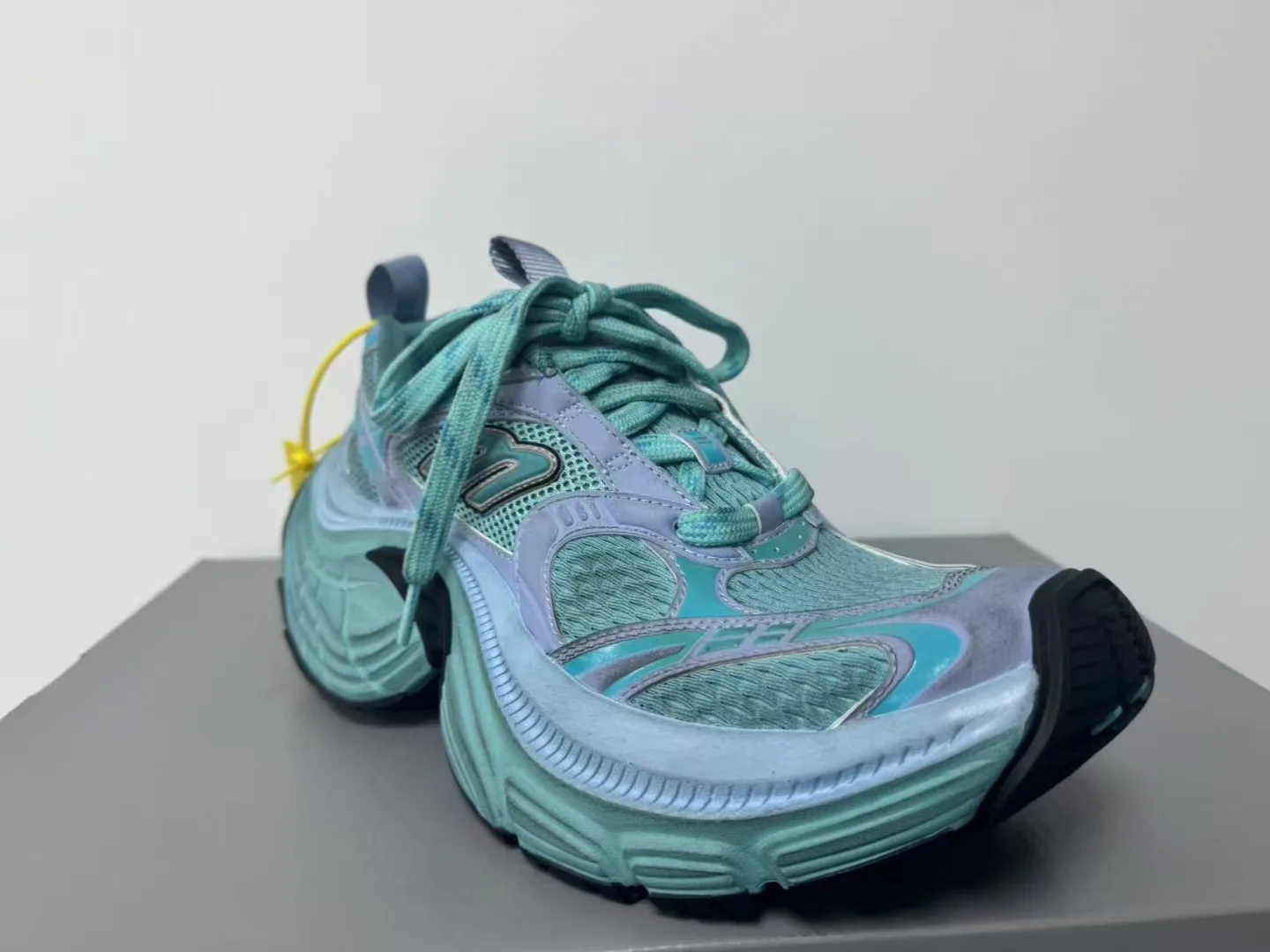 Women's Sneakers BALENCIAGA 17759458