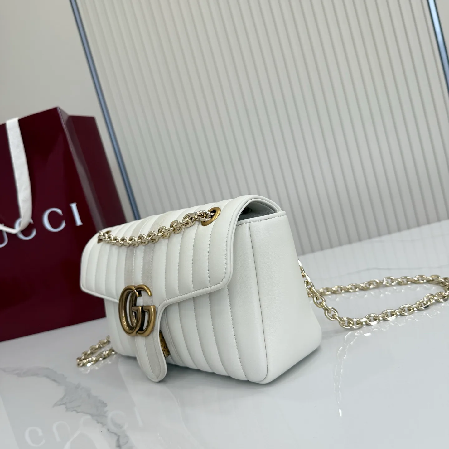 Women's Classic Handbags GUCCI 17947723