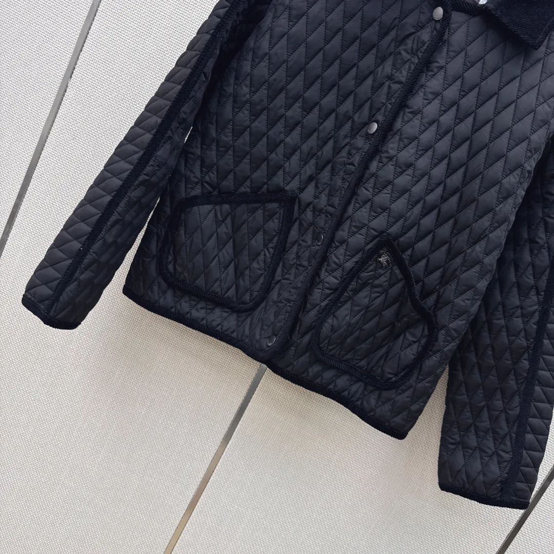 Women's Jackets And Down Jackets BURBERRY 18225621