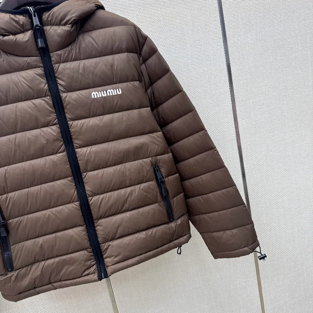 Women's Jackets And Down Jackets MIU MIU 18398187