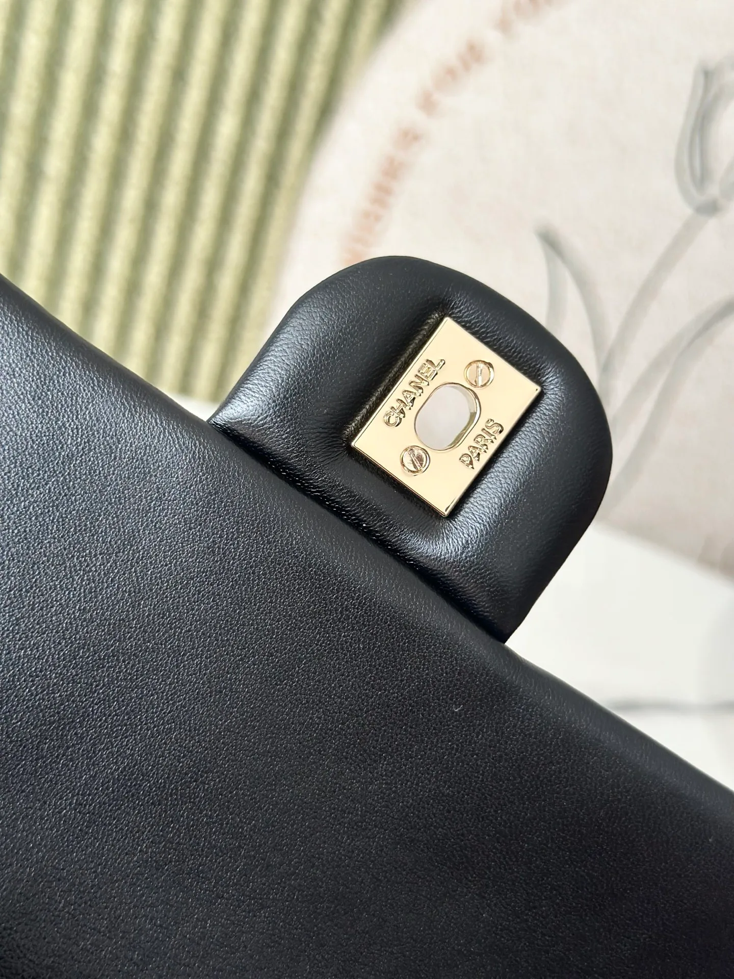 Women's Classic Handbags CHANEL 18526033