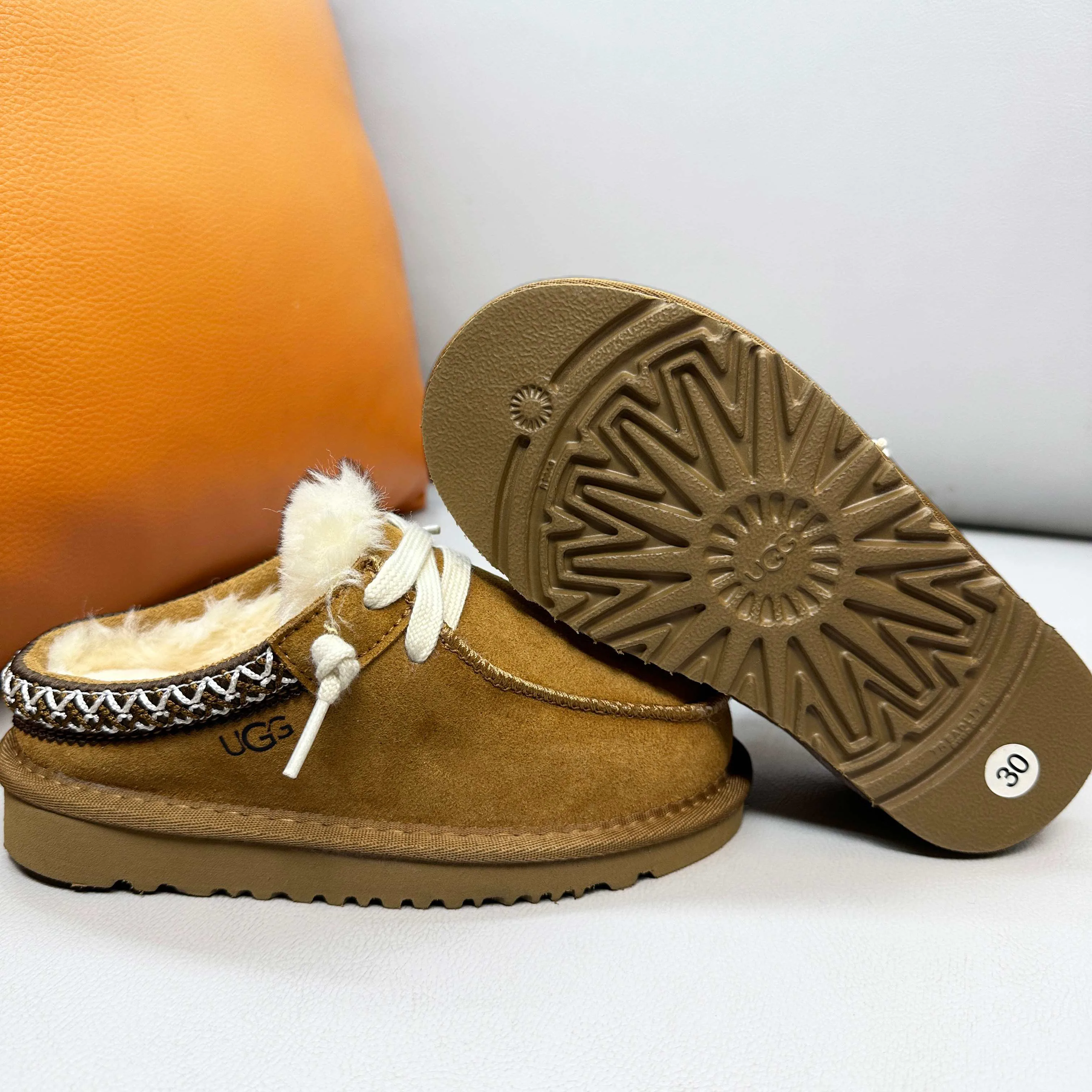 Women's Ugg Boots UGG 18077549