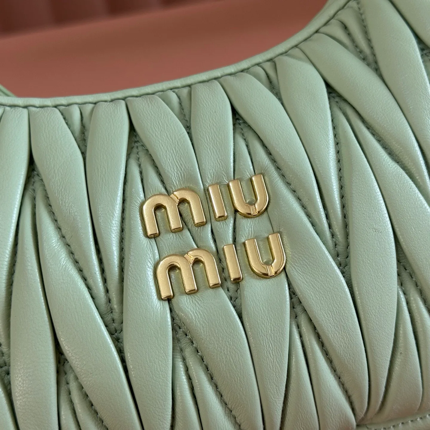 Women's Shoulder Bags MIU MIU 18148095