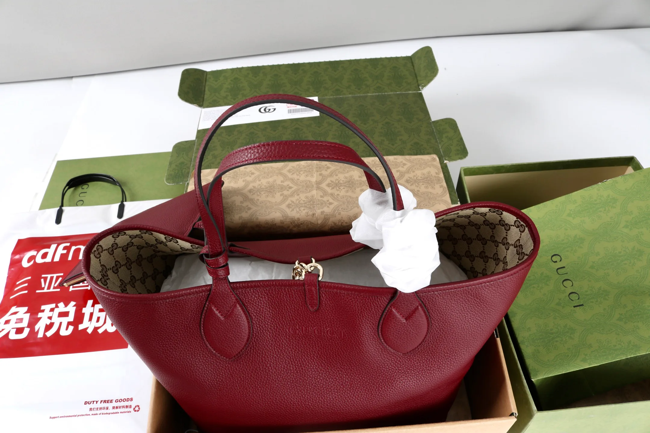 Women's Classic Handbags GUCCI 18404558