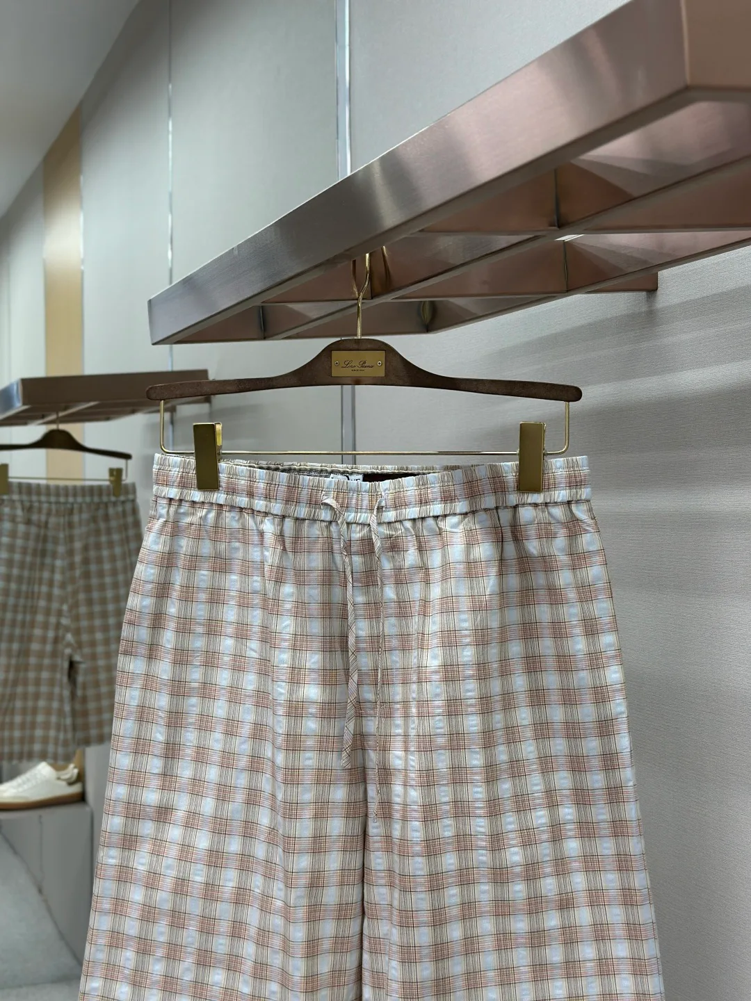 Men's Shorts LOEWE 17288601
