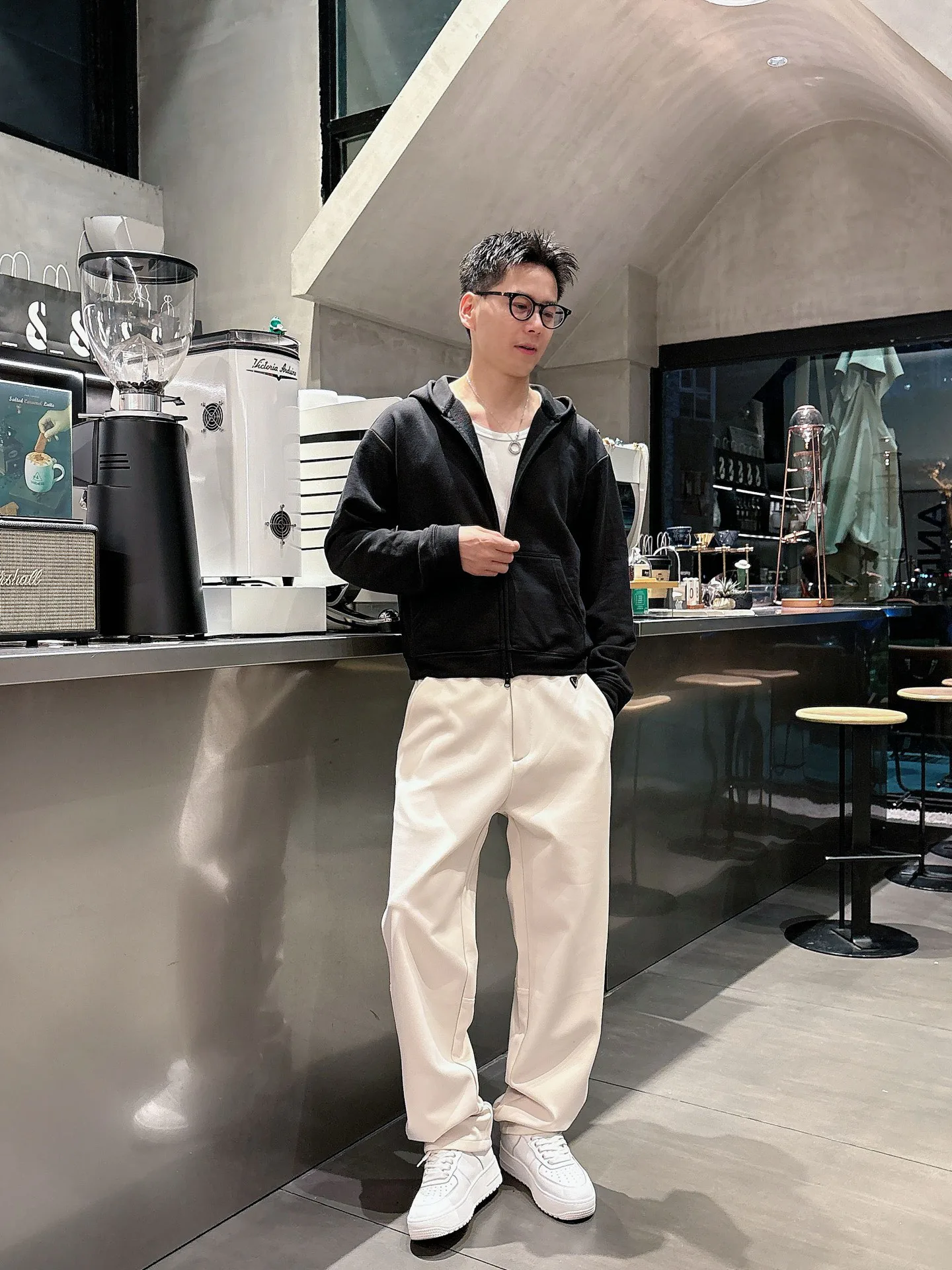 Брюки Мужские Prada 18596849