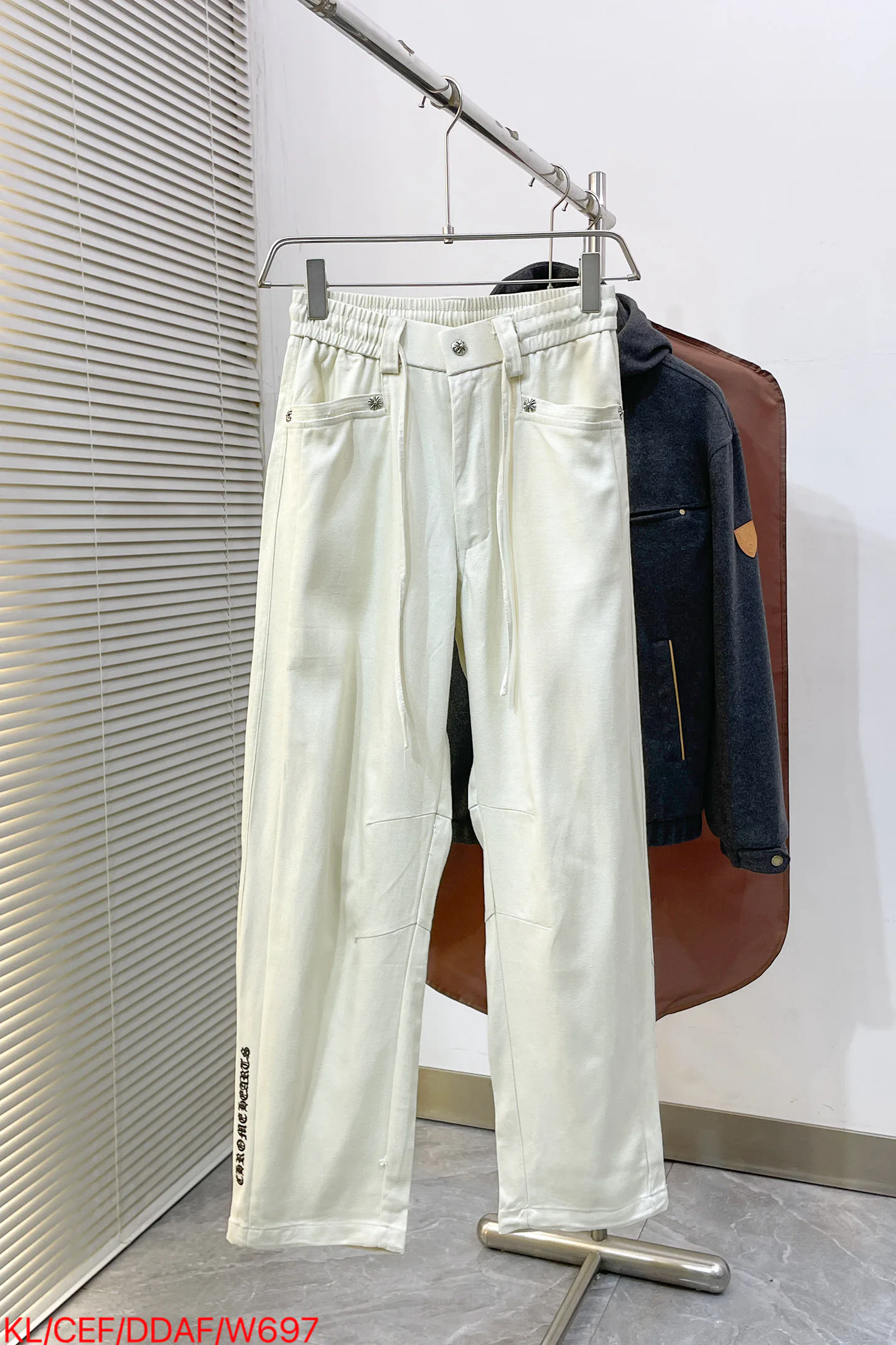Men's Trousers CHROME HEARTS 18068576