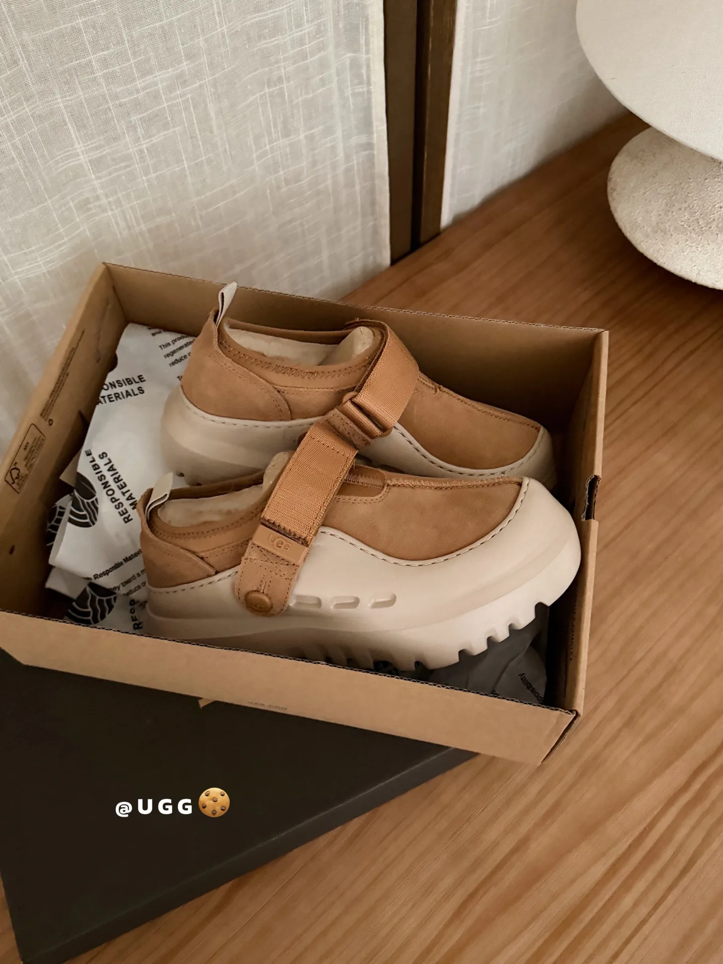 Women's Sneakers UGG 17997661