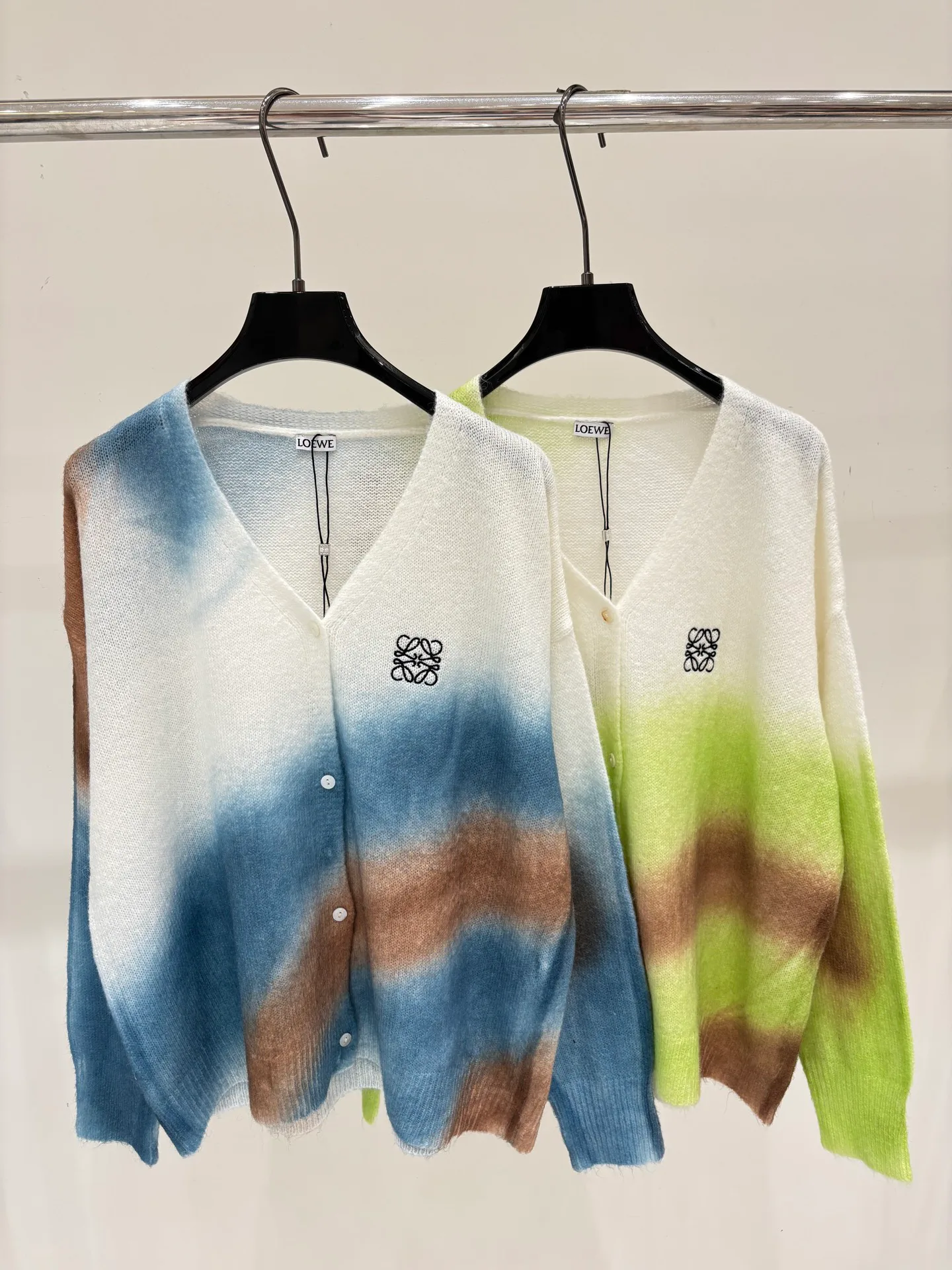 Women's Jumpers And Sweaters LOEWE 18032386