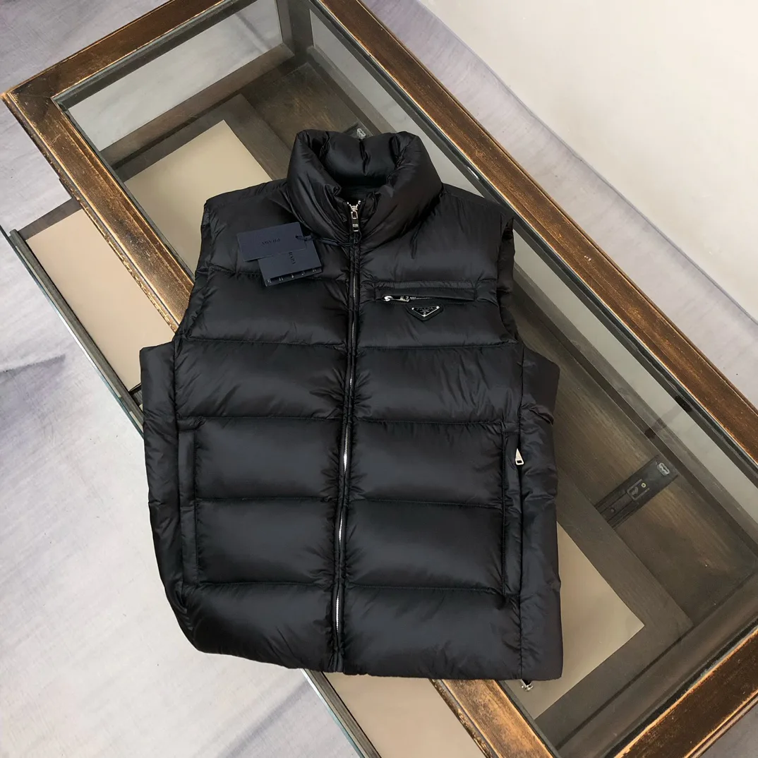 Men's Vests PRADA 18001999