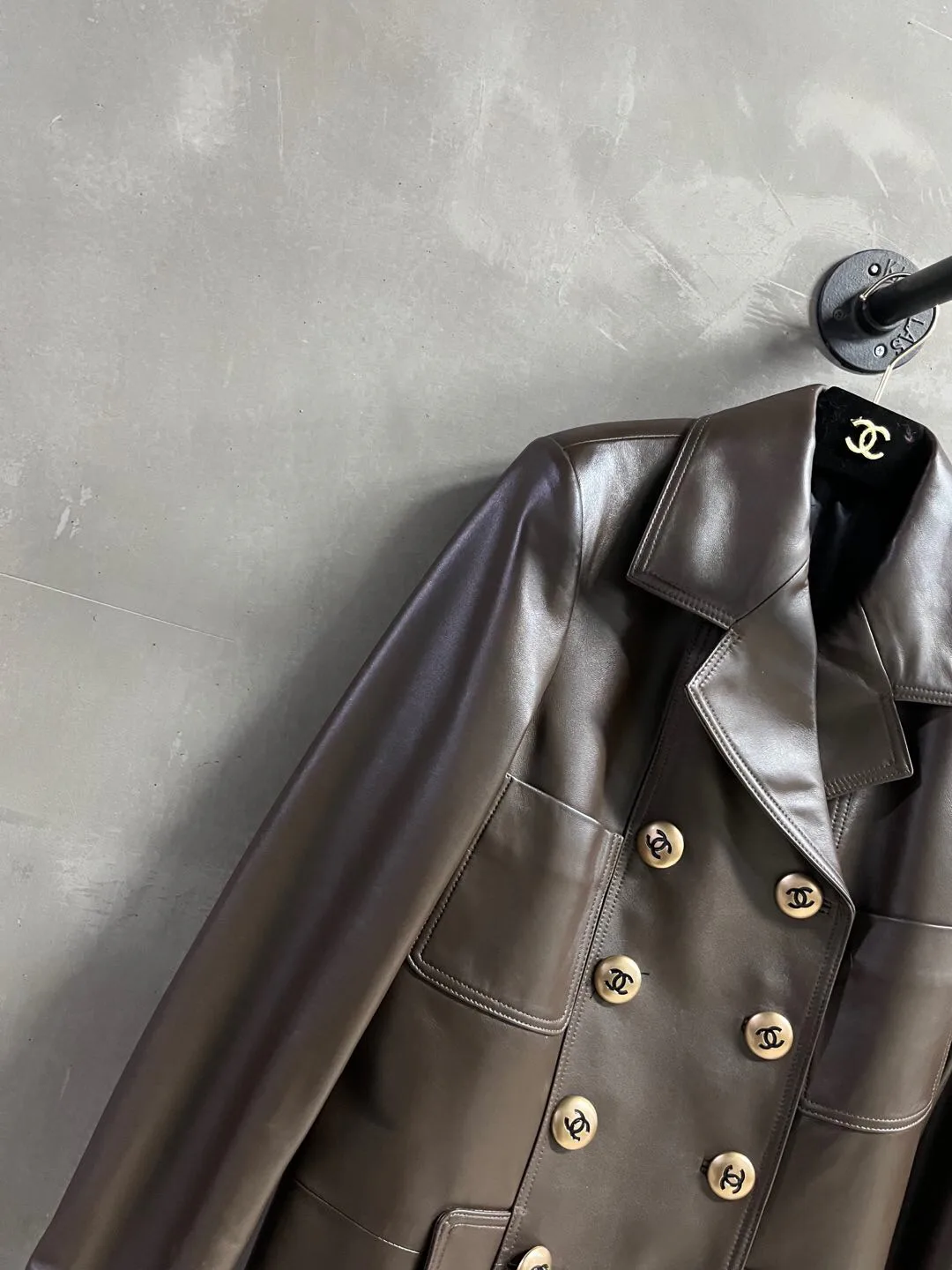 Women's Leather Jackets And Sheepskin Coats CHANEL 18172743