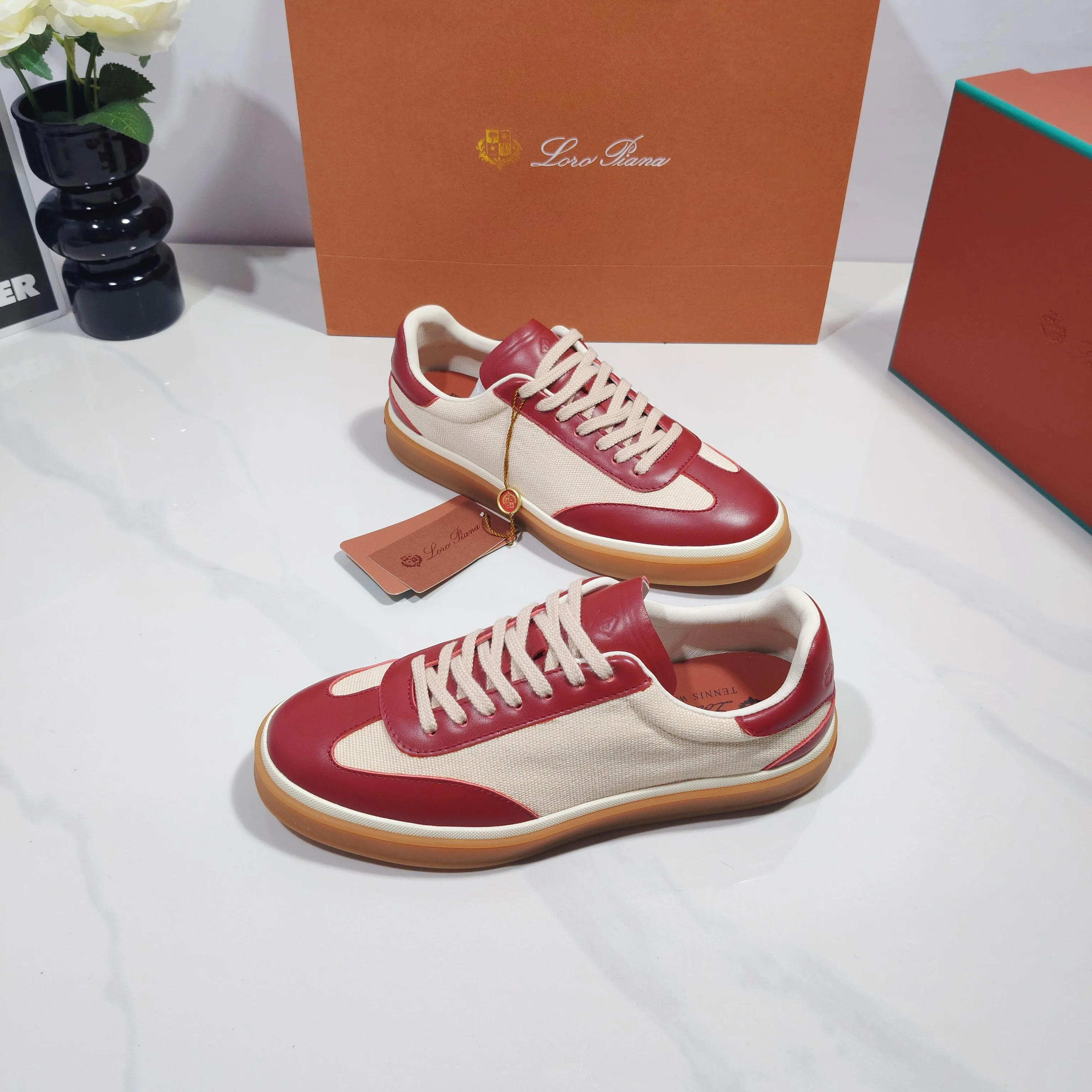 Women's Sneakers LORO PIANA 17961990