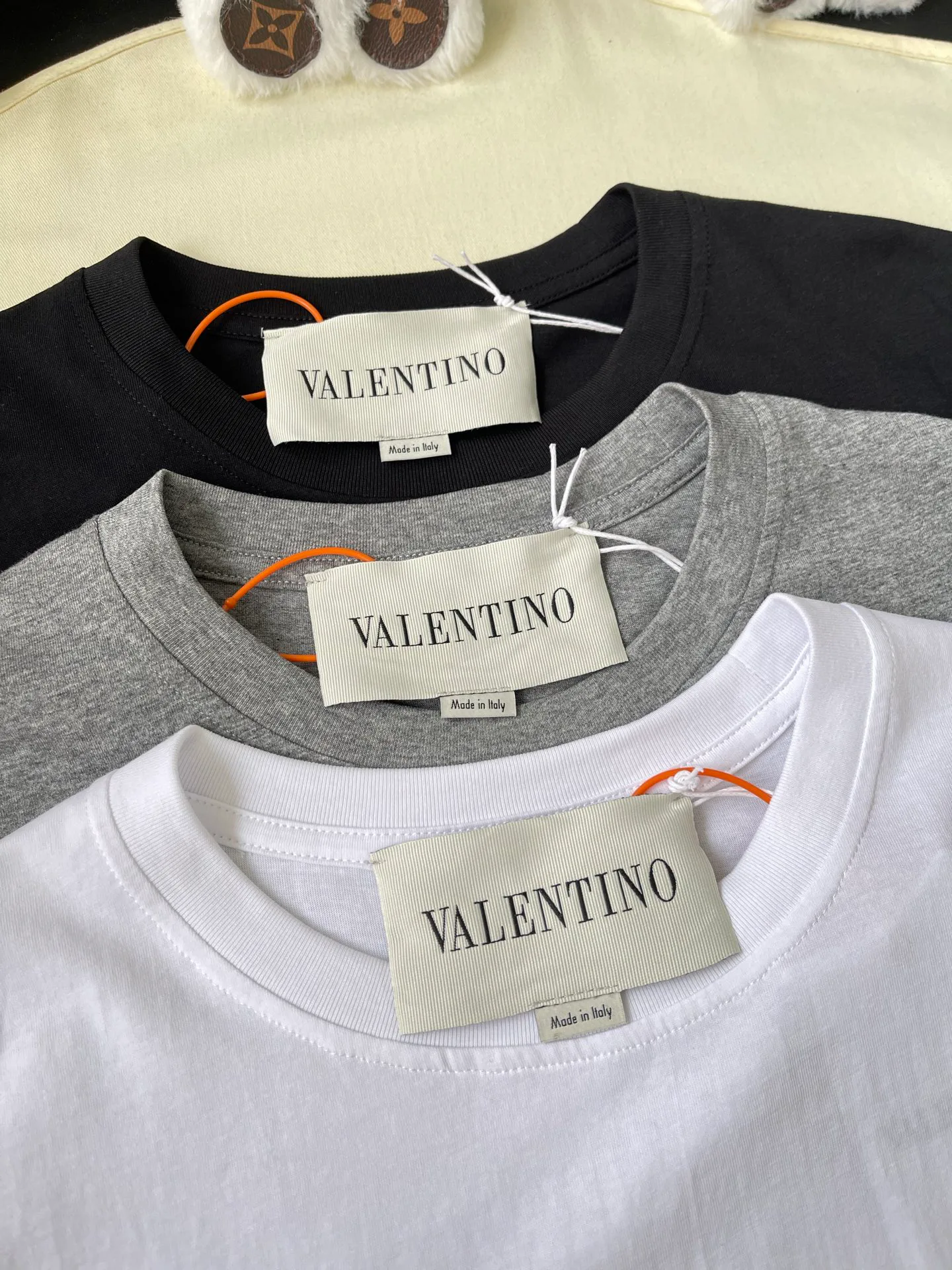 Women's T-Shirts VALENTINO 18191246