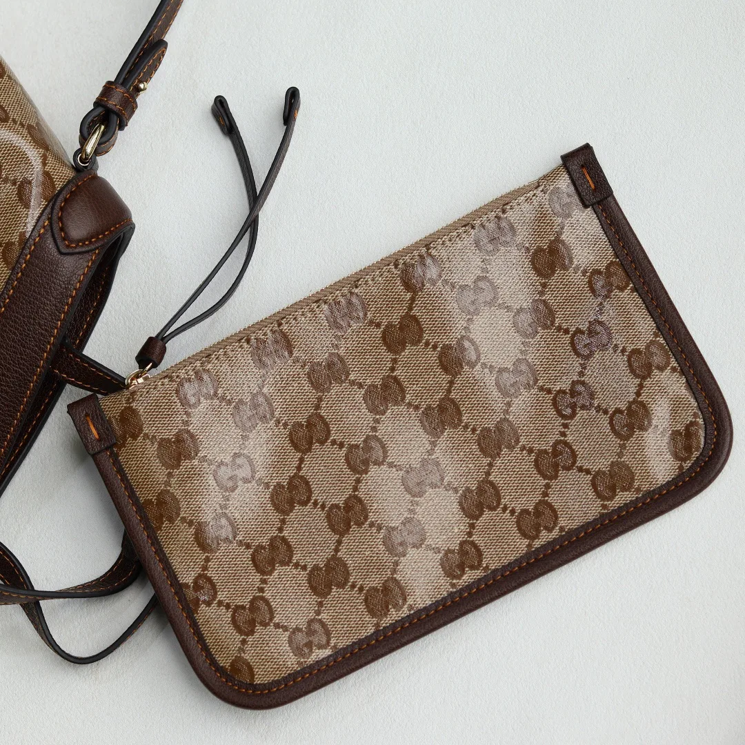 Women's Classic Handbags GUCCI 18262387