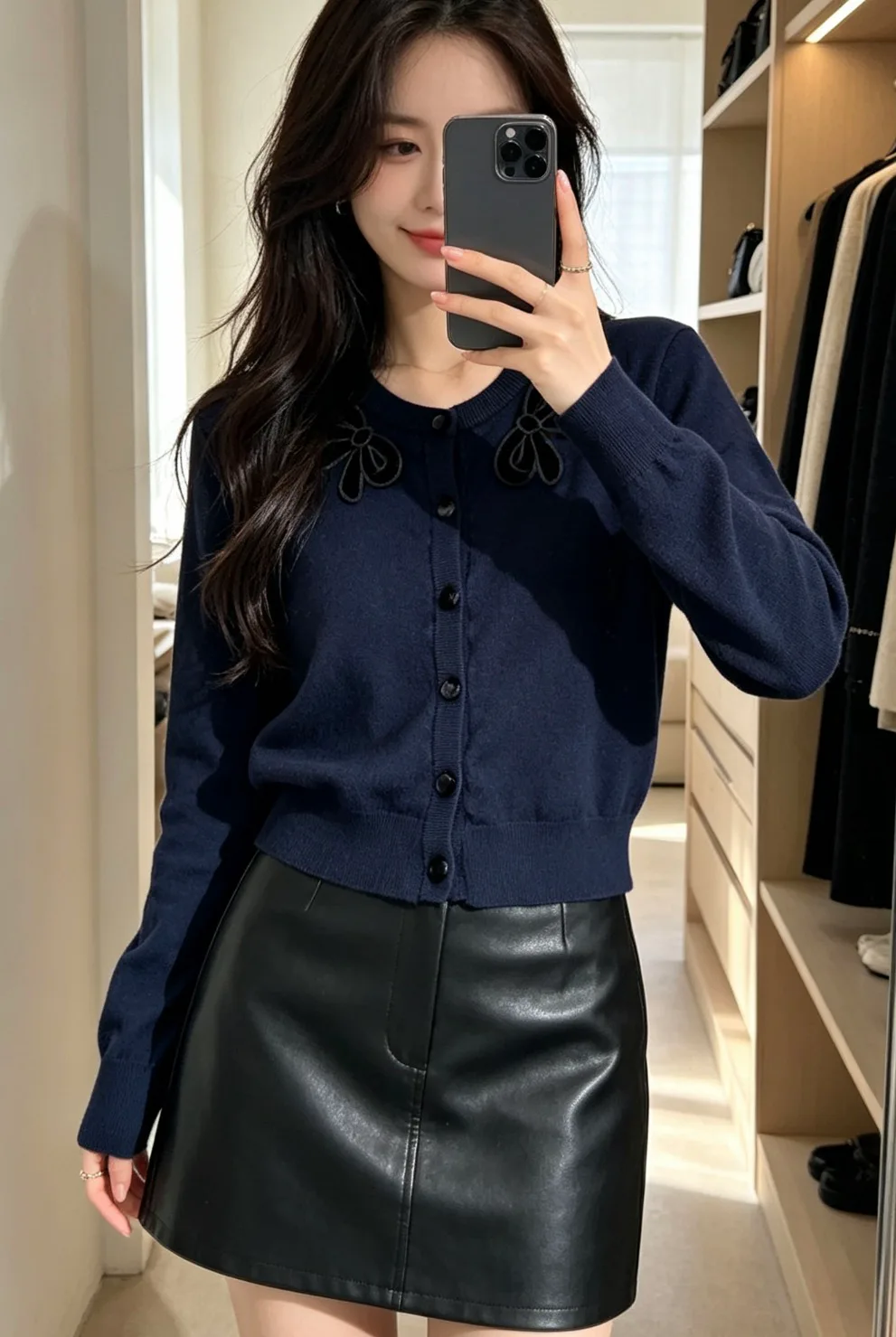 Women's Jumpers And Sweaters VALENTINO 18032629