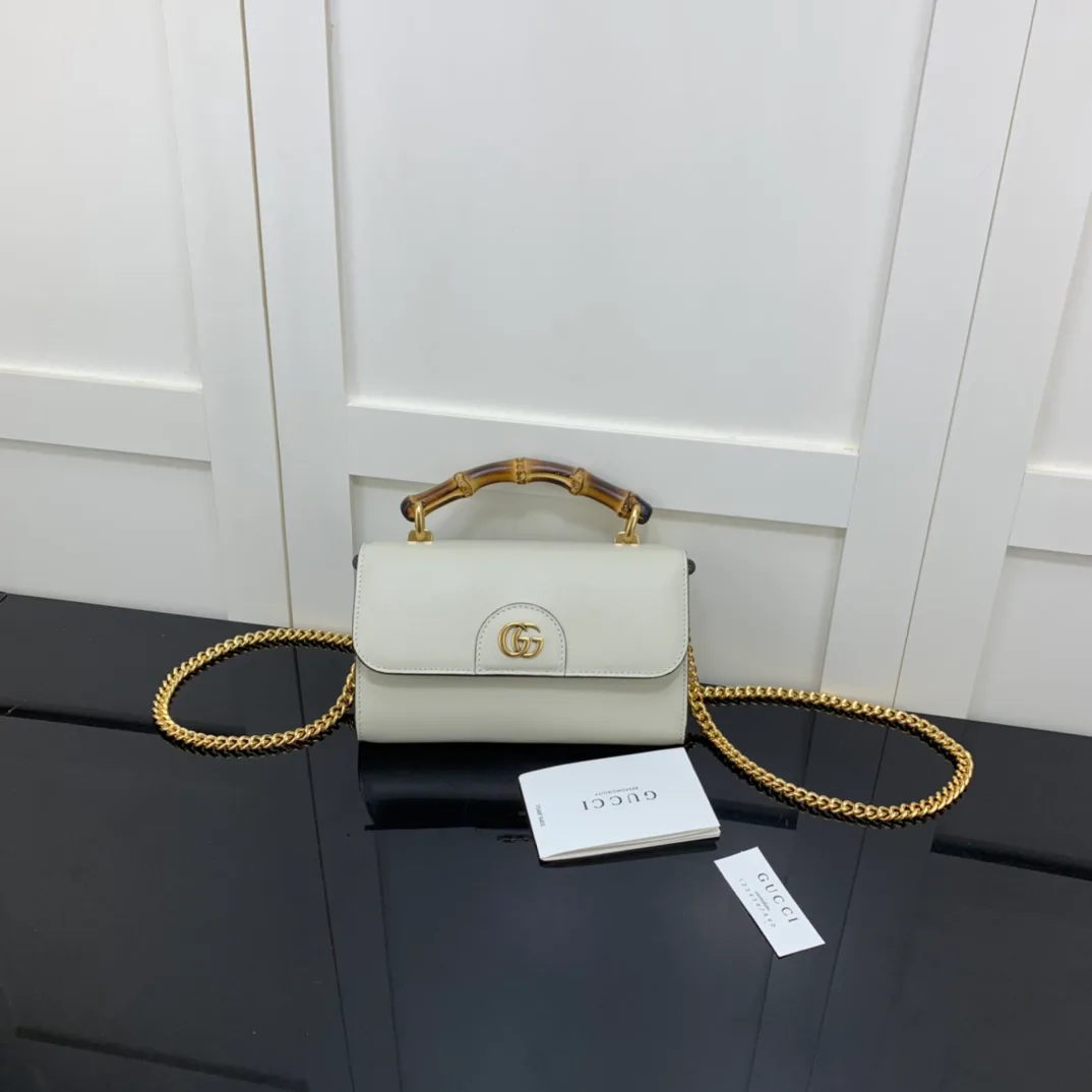 Women's Classic Handbags GUCCI 18262424
