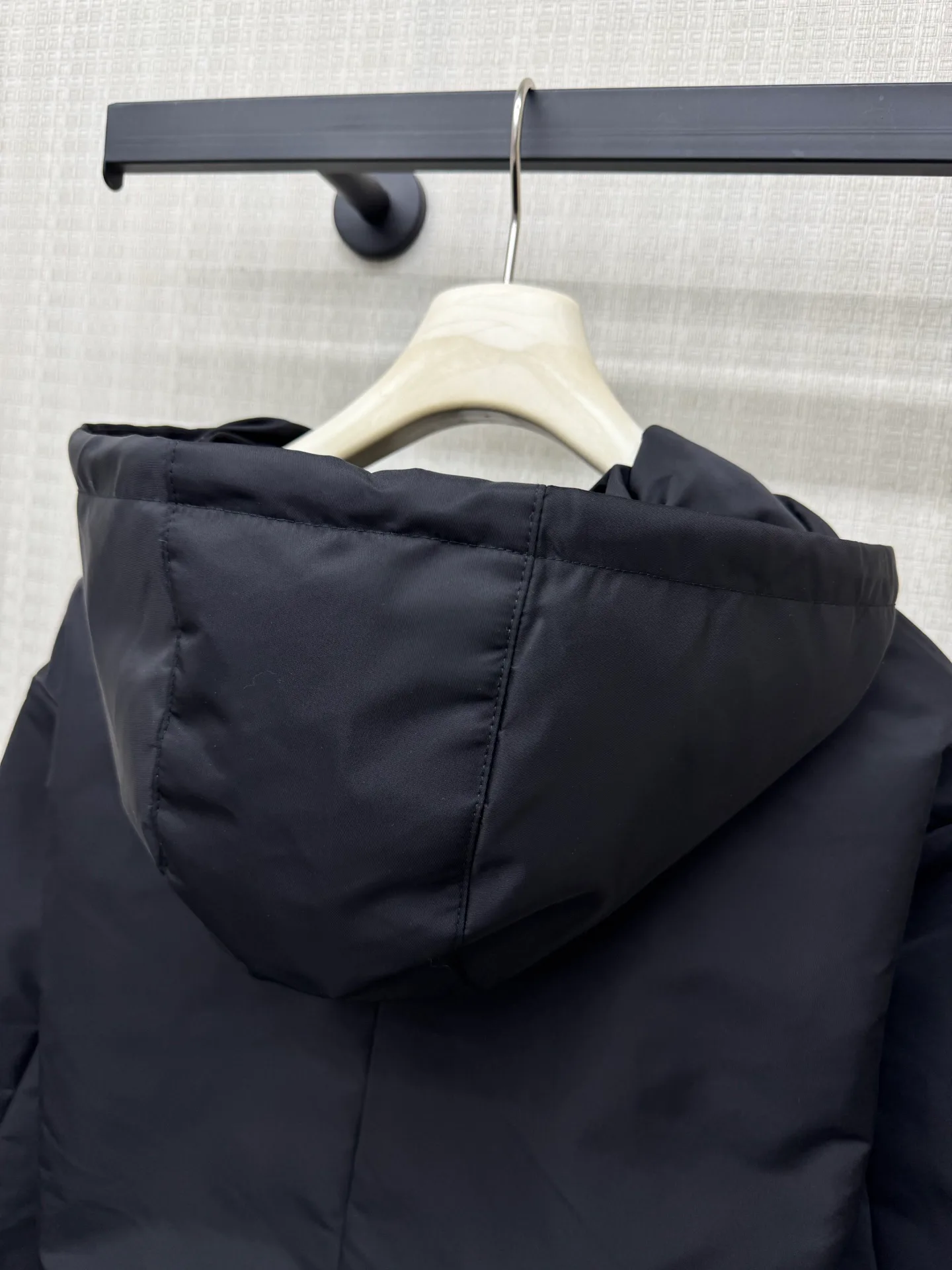 Women's Jackets And Down Jackets PRADA 18204533