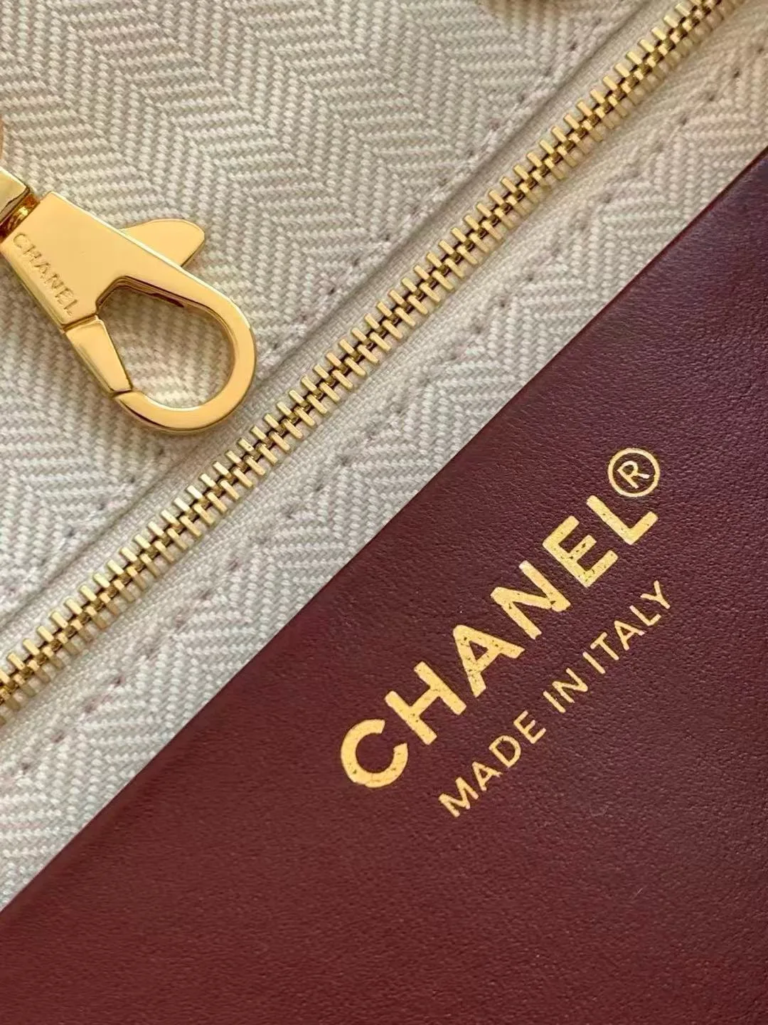 Women's Classic Handbags CHANEL 18058696