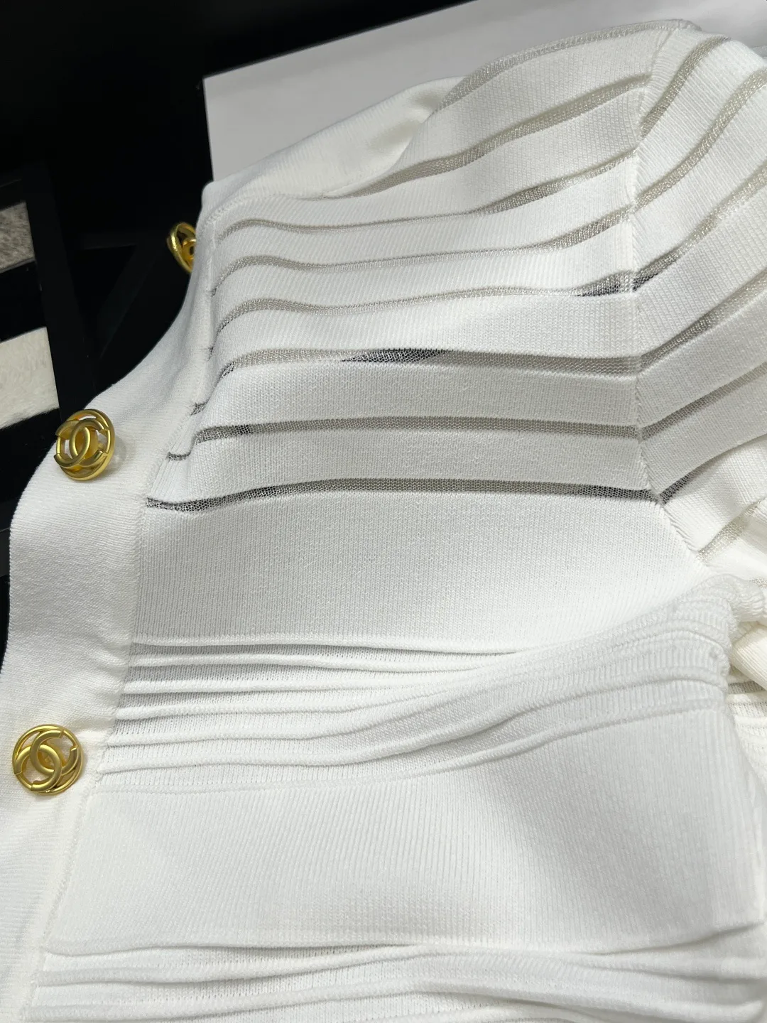 Women's Jumpers And Sweaters CHANEL 18138666