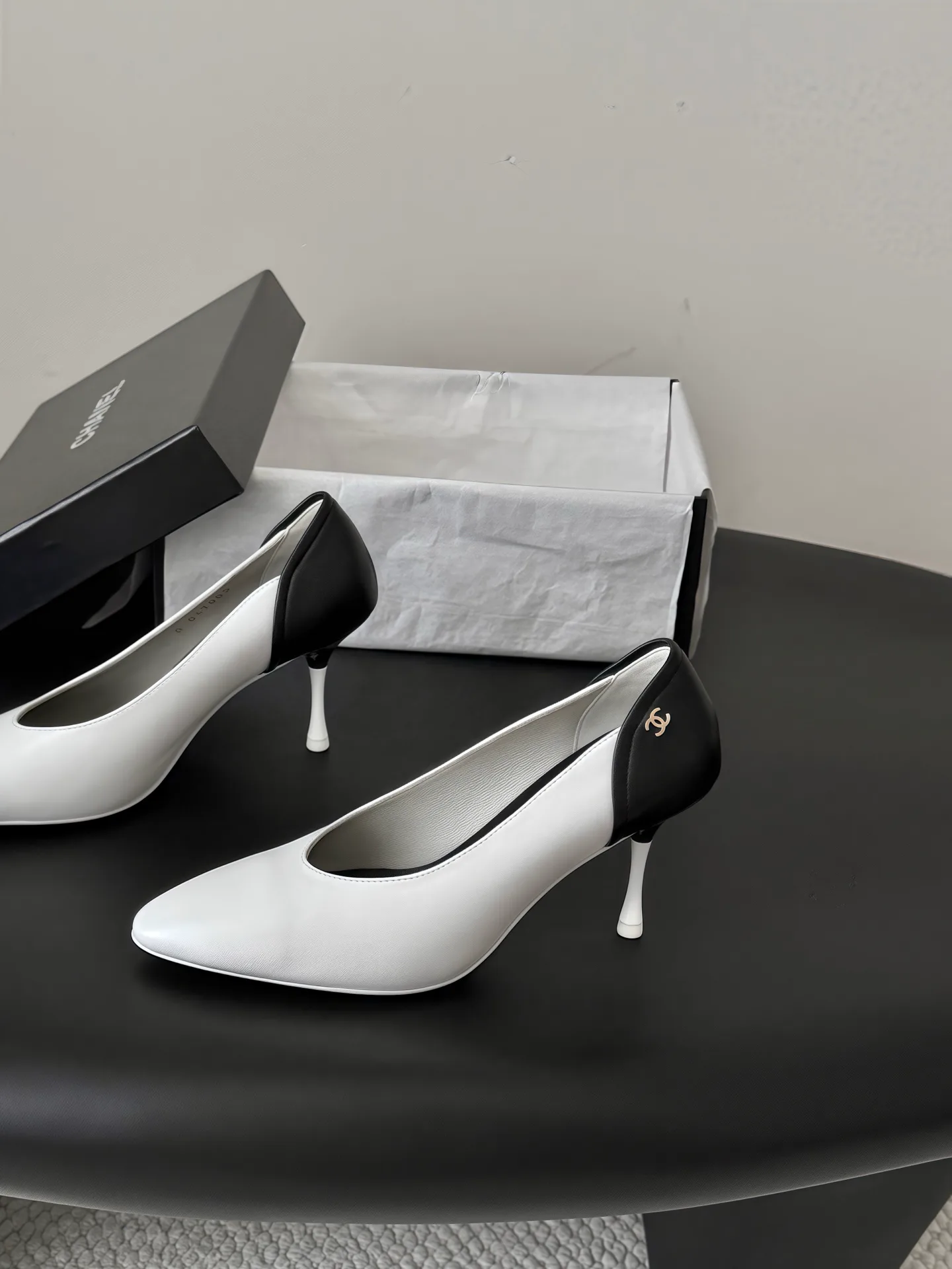 Women's Heels CHANEL 18378197