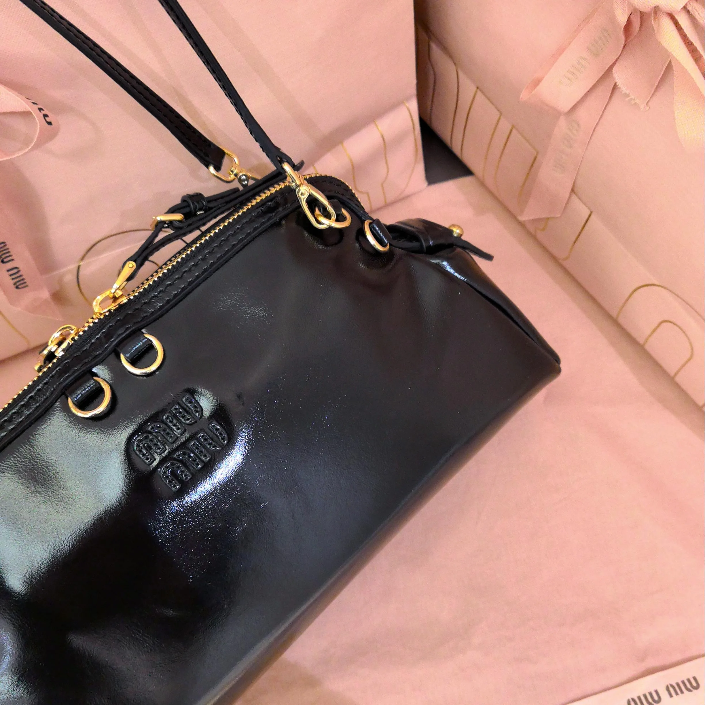 Классические Сумки Женские Miu Miu 18602503