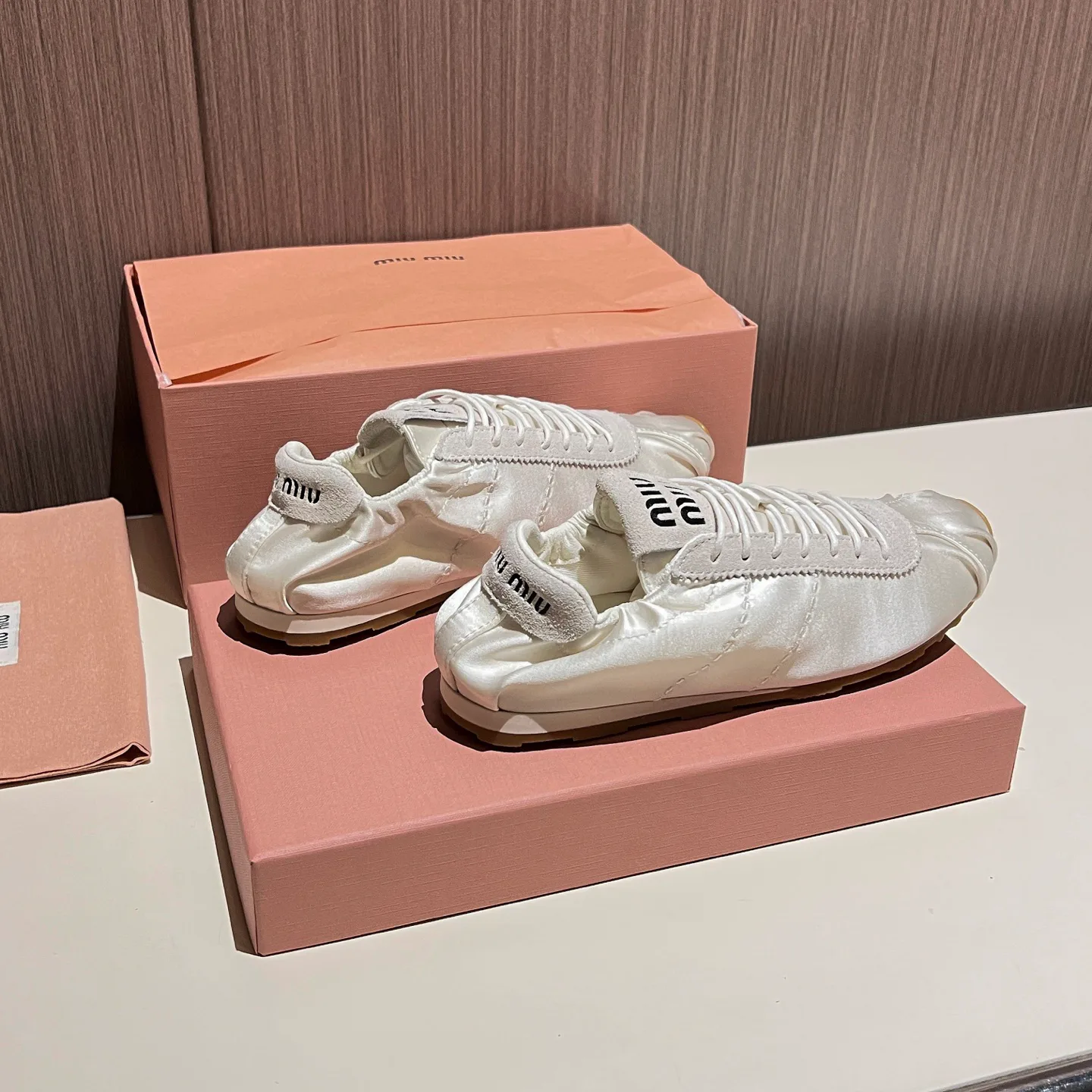 Women's Sneakers MIU MIU 17968600