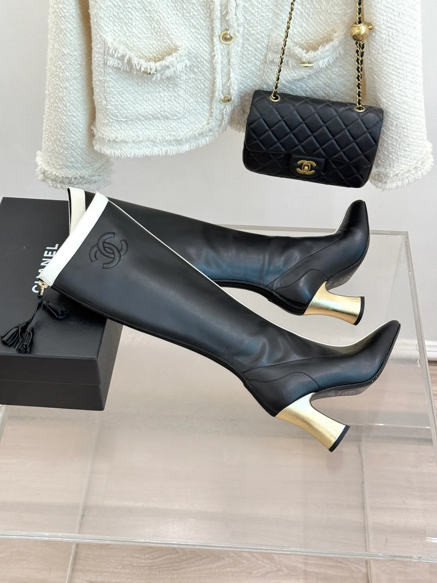 Women's Boots CHANEL 17406172