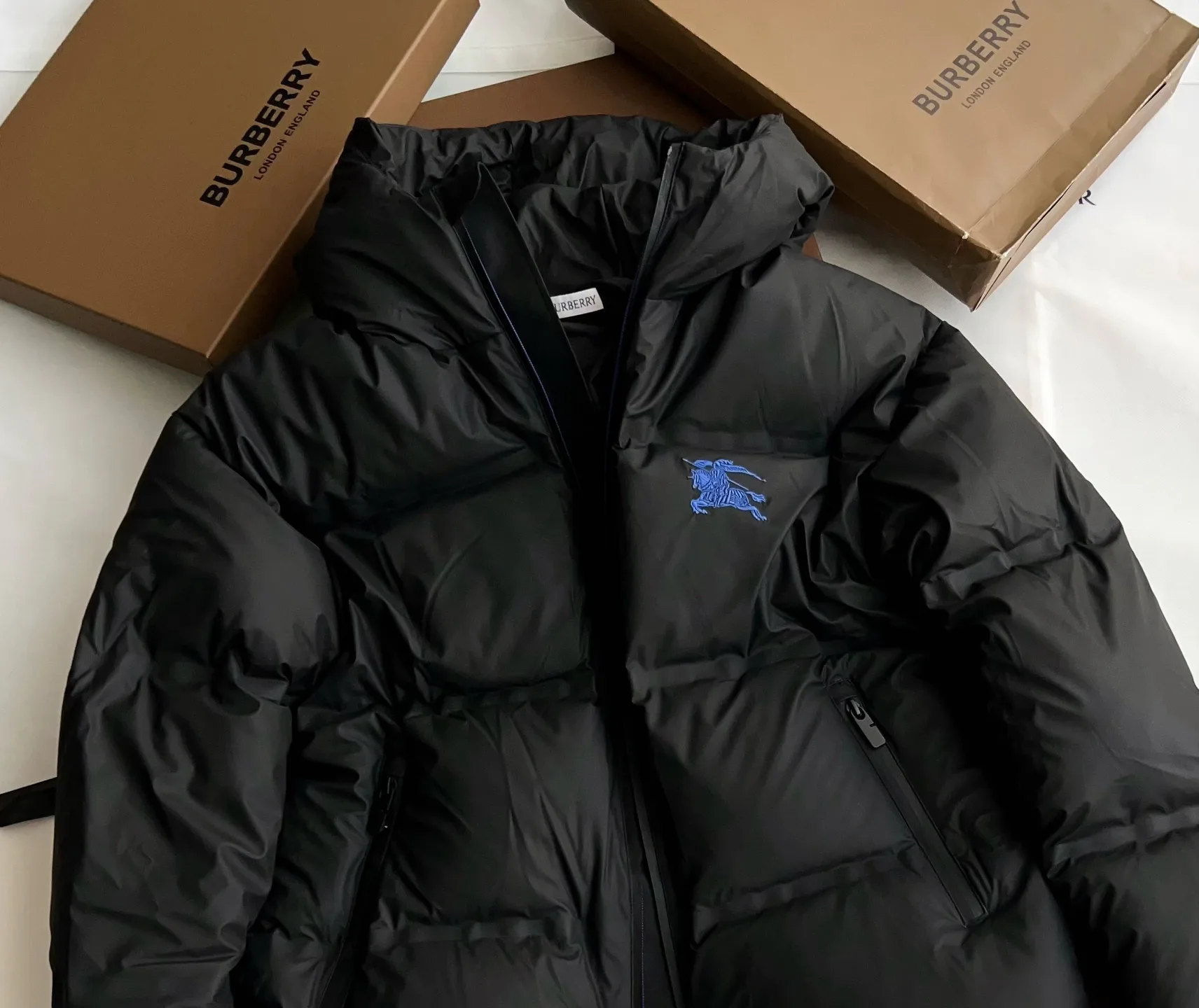 Men's Jackets And Down Jackets BURBERRY 19527674