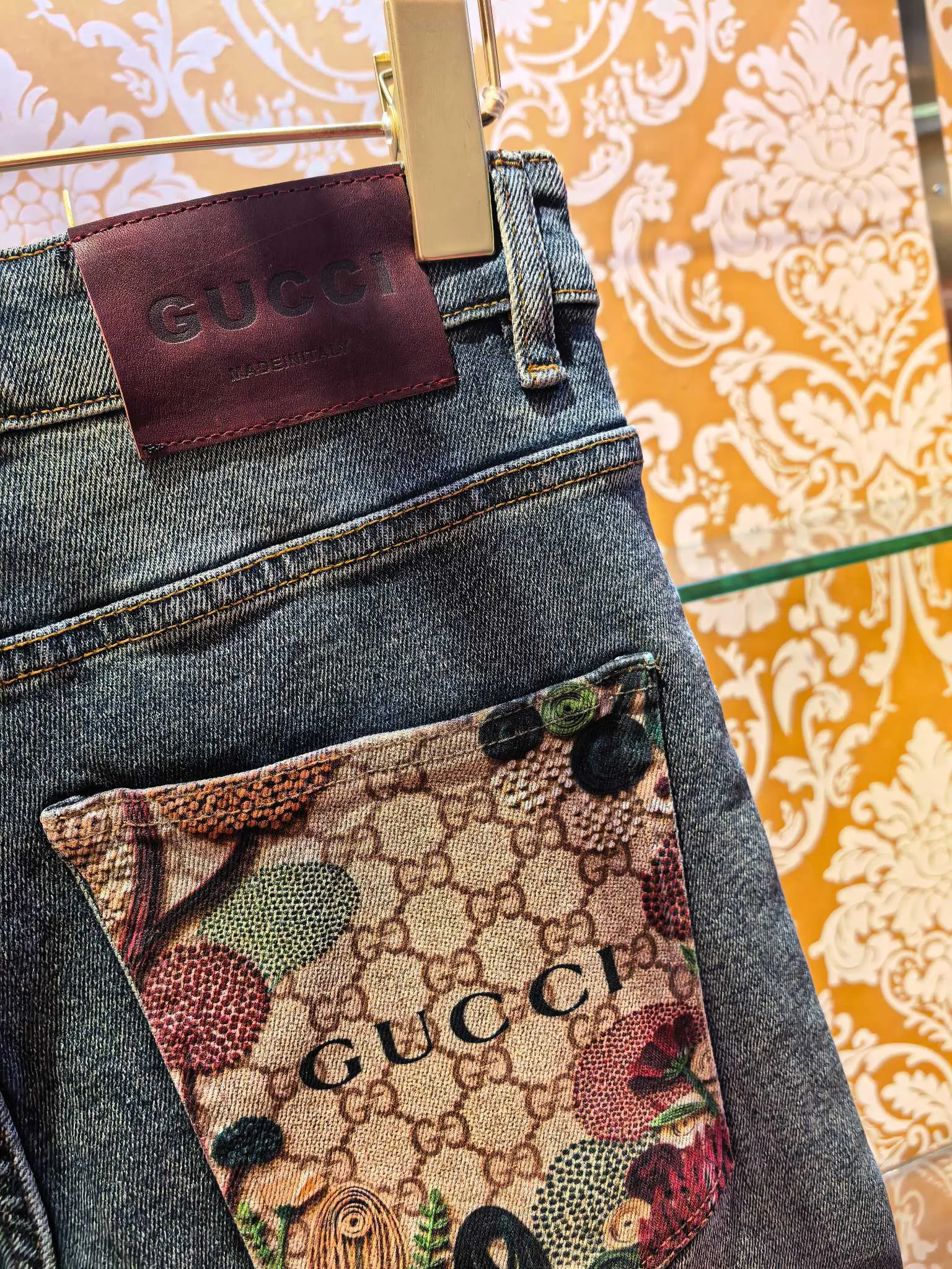 Men's Jeans GUCCI 17811639