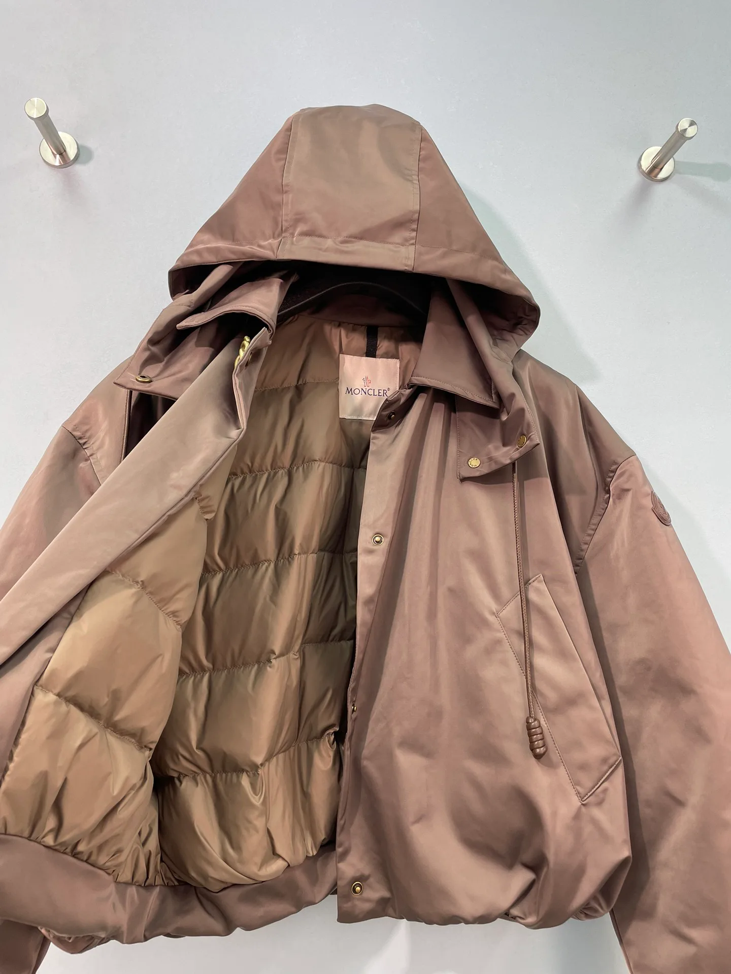 Women's Jackets And Down Jackets MONCLER 18151445