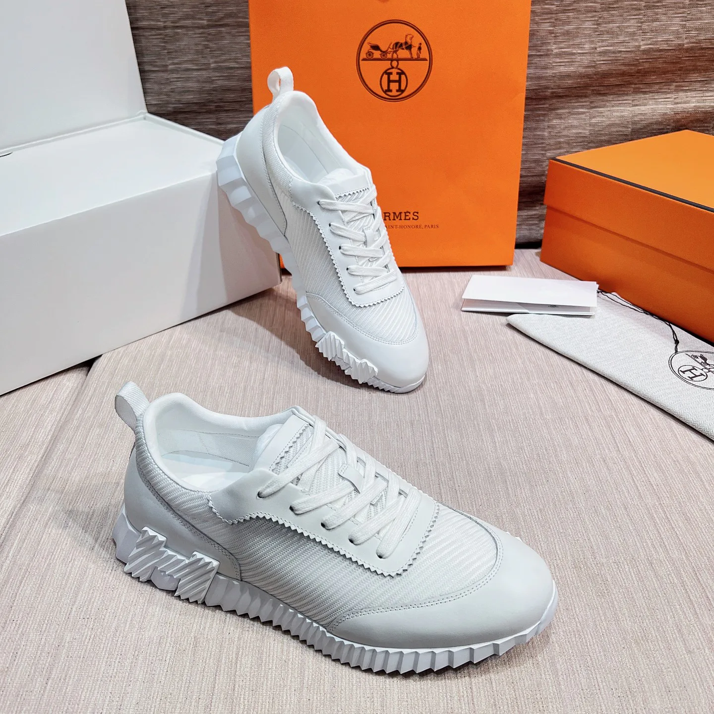 Women's Sneakers HERMES 17749552