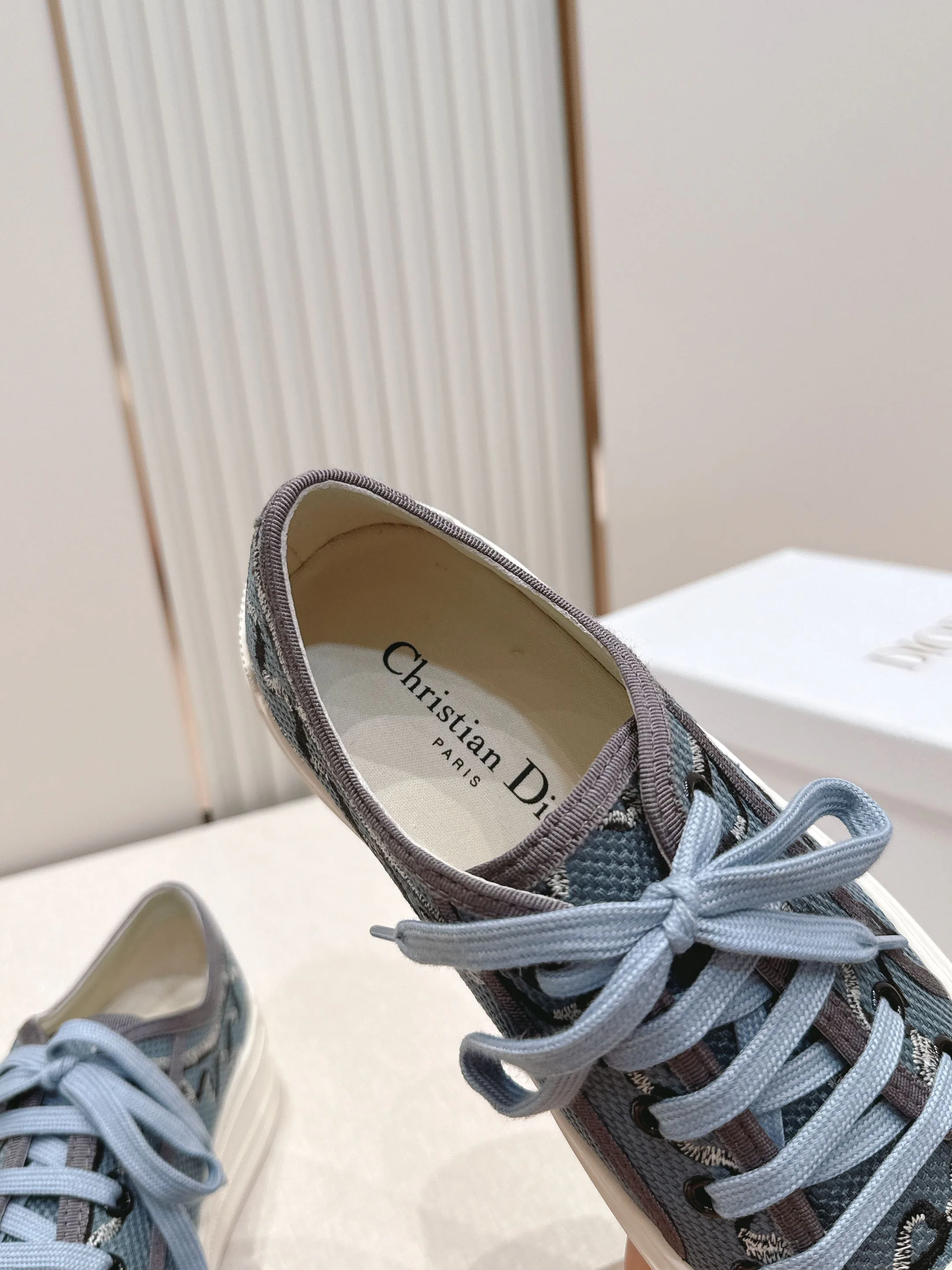 Women's Sneakers CHRISTIAN DIOR 17411427