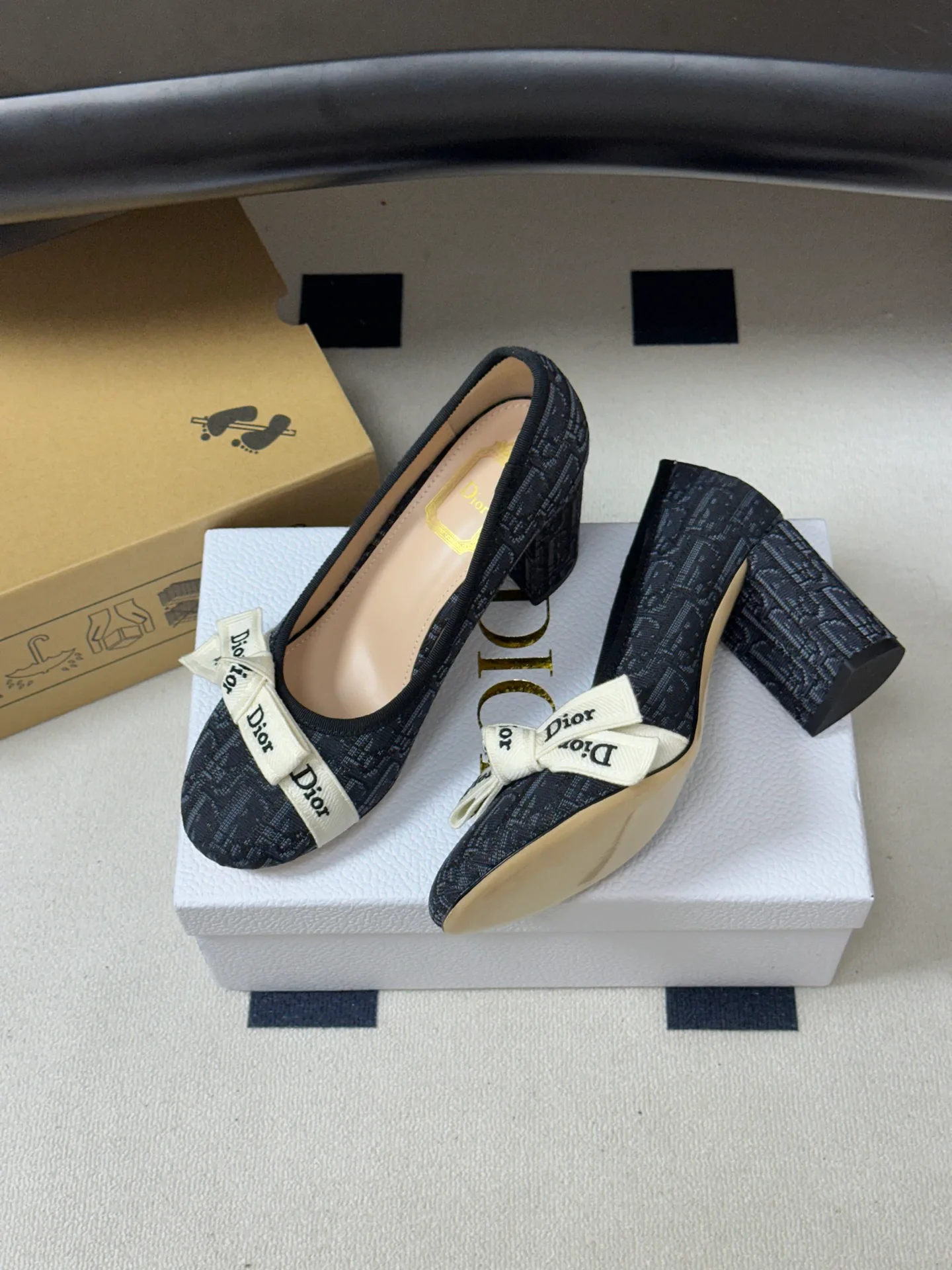 Women's Ballet Flats CHRISTIAN DIOR 18049440