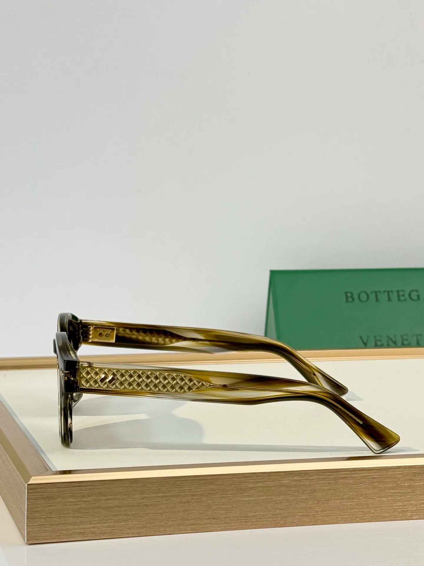 Glasses BOTTEGA VENETA 18117830