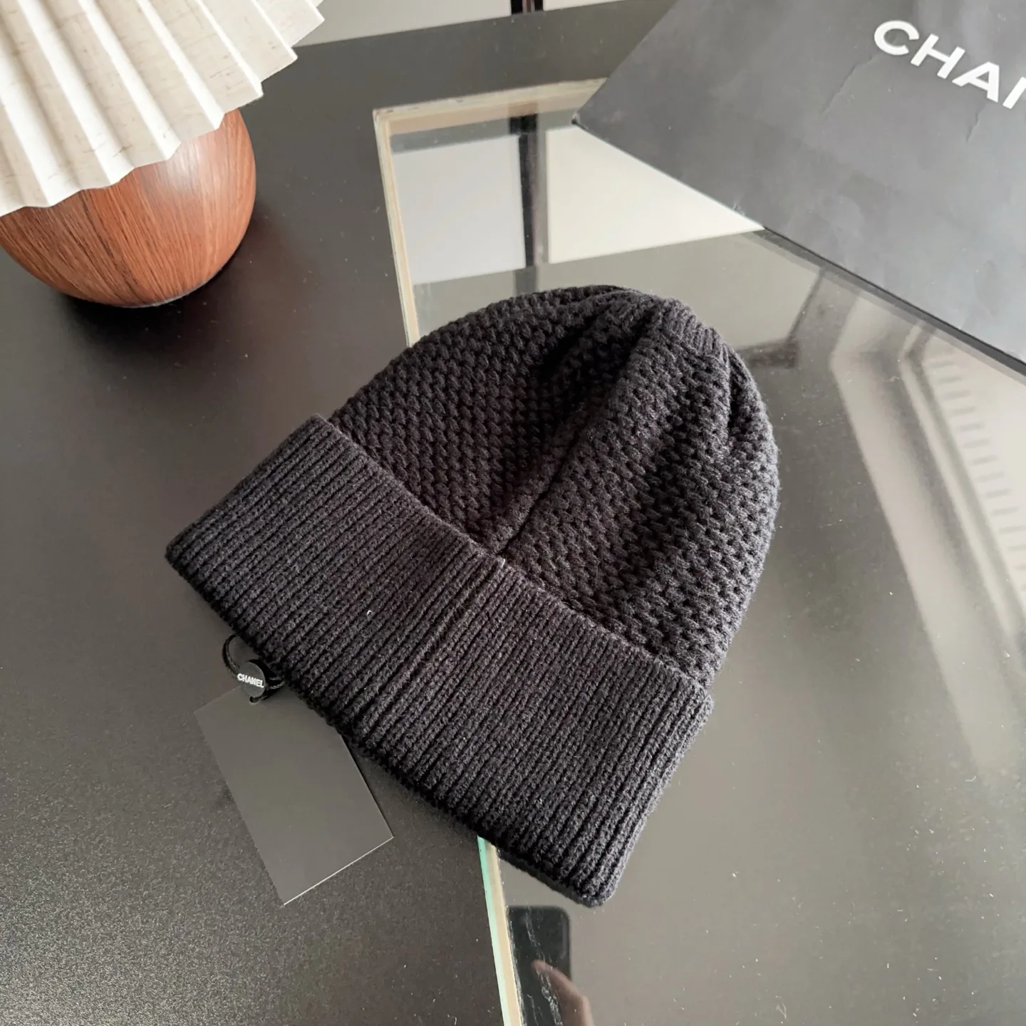Hats CHANEL 18105668