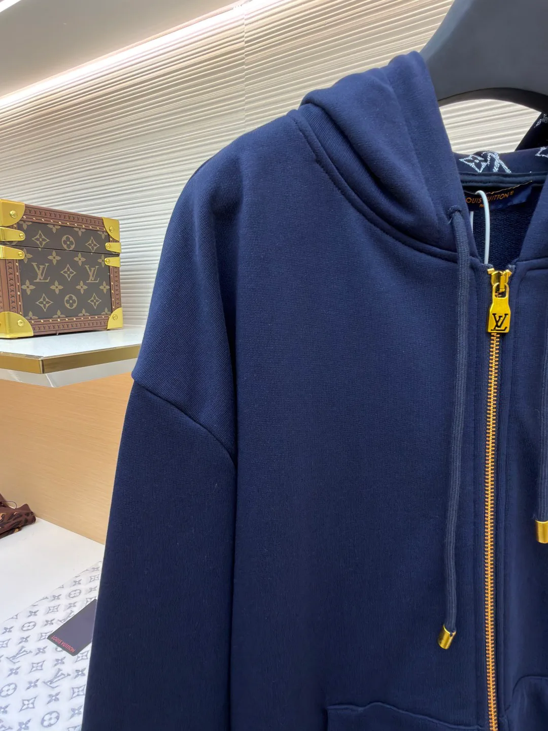 Men's Sweatshirts And Hoodies LOUIS VUITTON 17852634