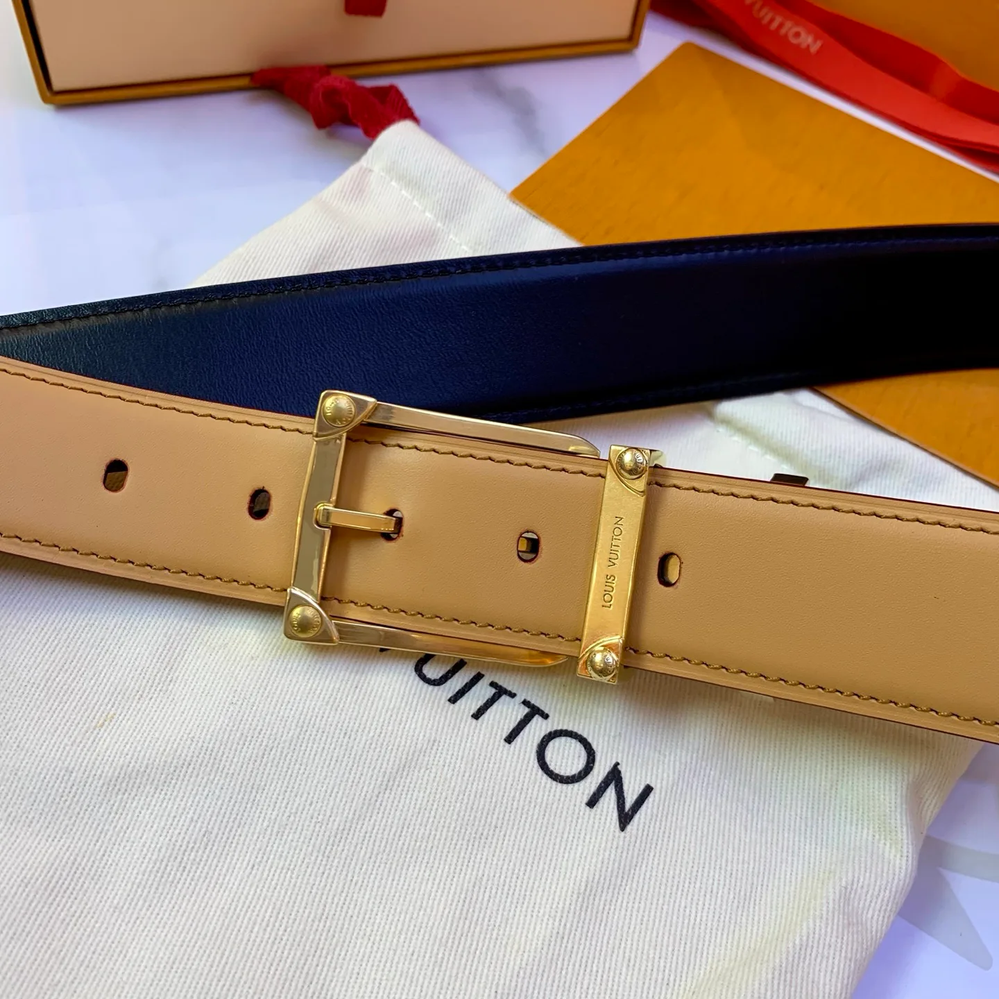 Belts LOUIS VUITTON 17638922