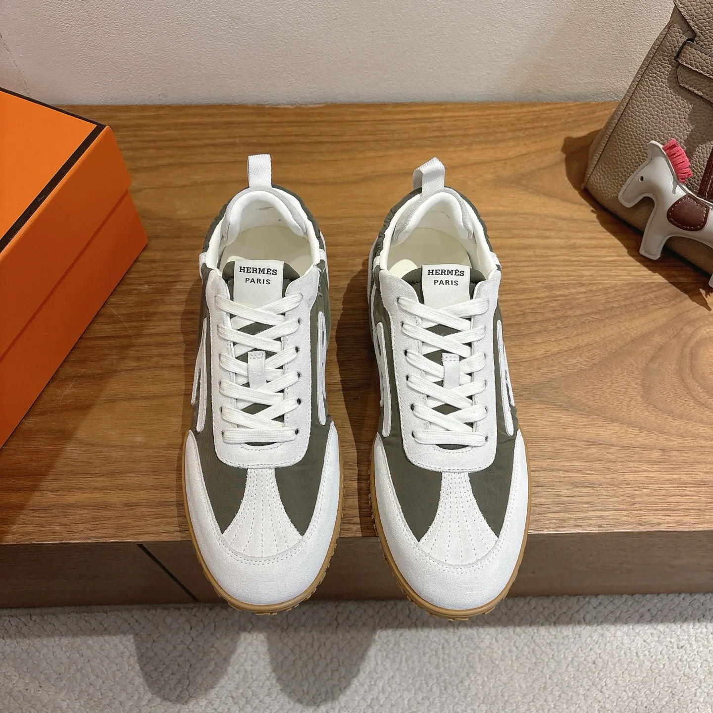 Women's Sneakers HERMES 17886088