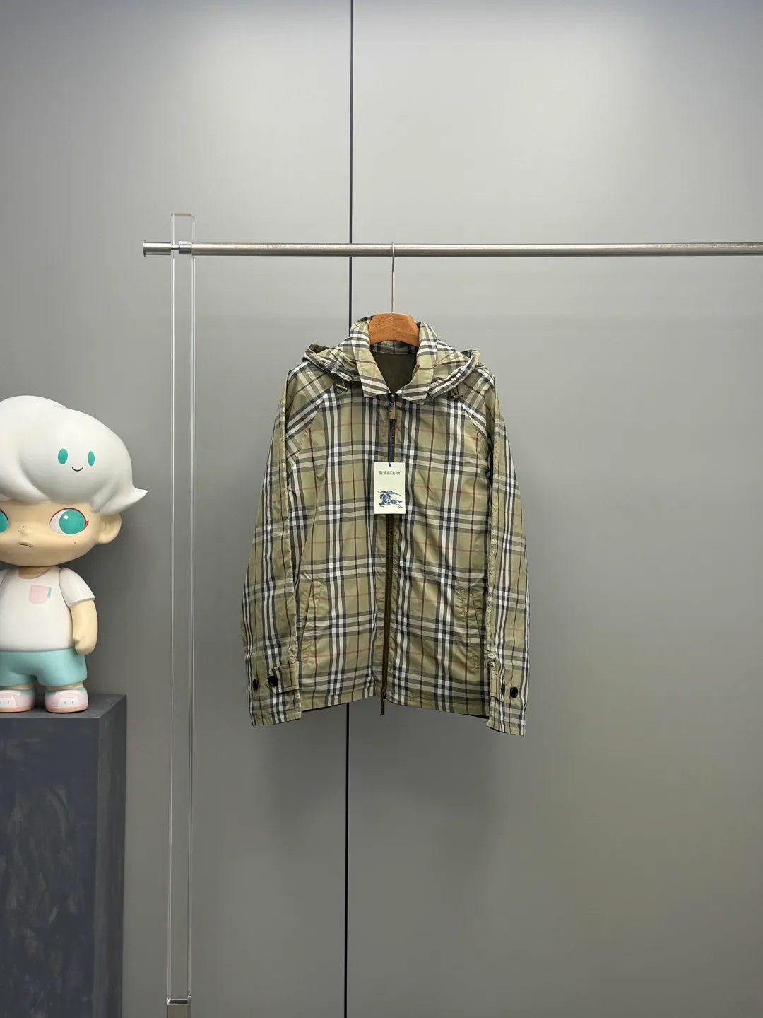 Men's Jackets And Down Jackets BURBERRY 17476232